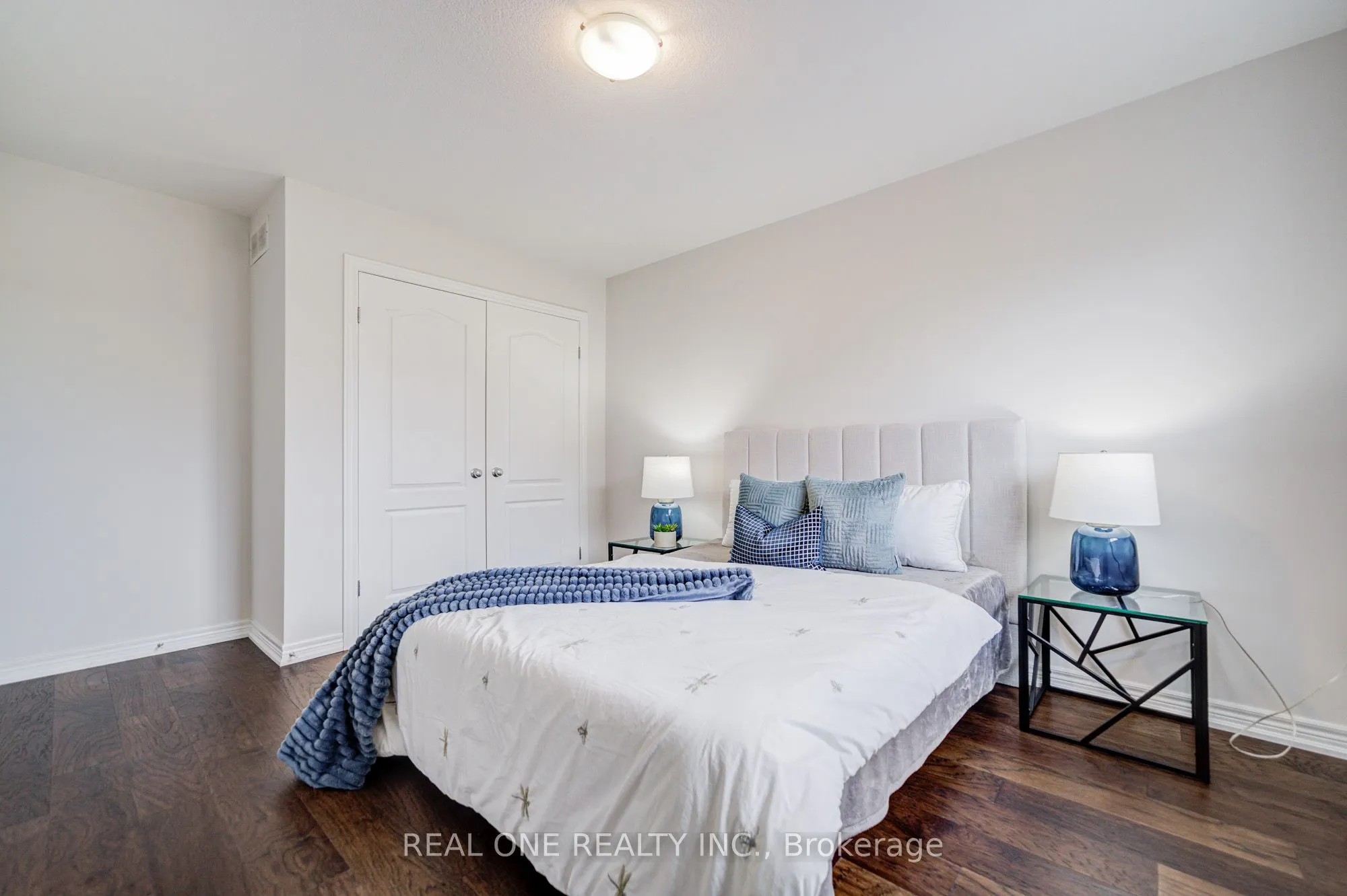 36 Palacebeach Trail