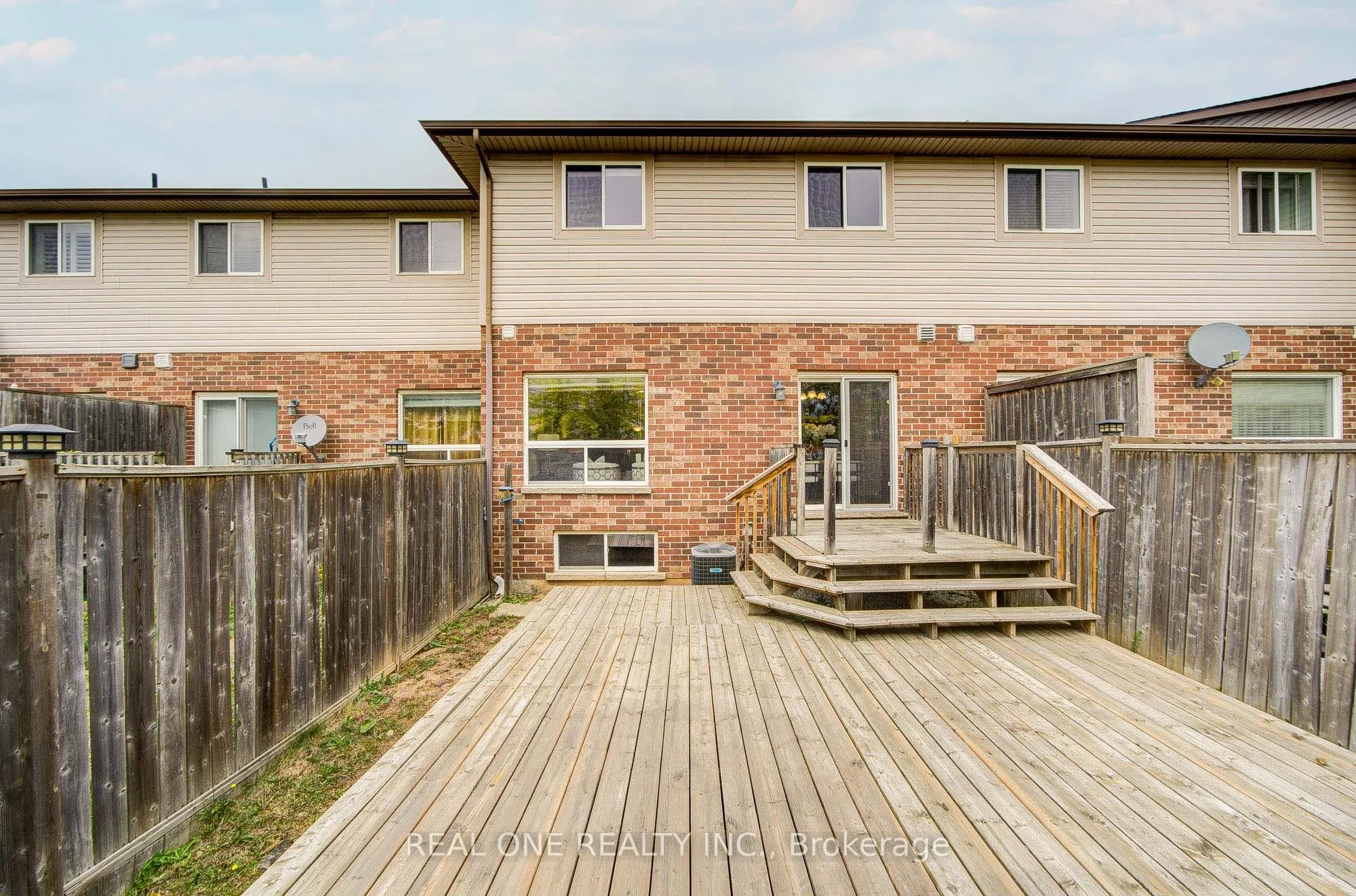 36 Palacebeach Trail