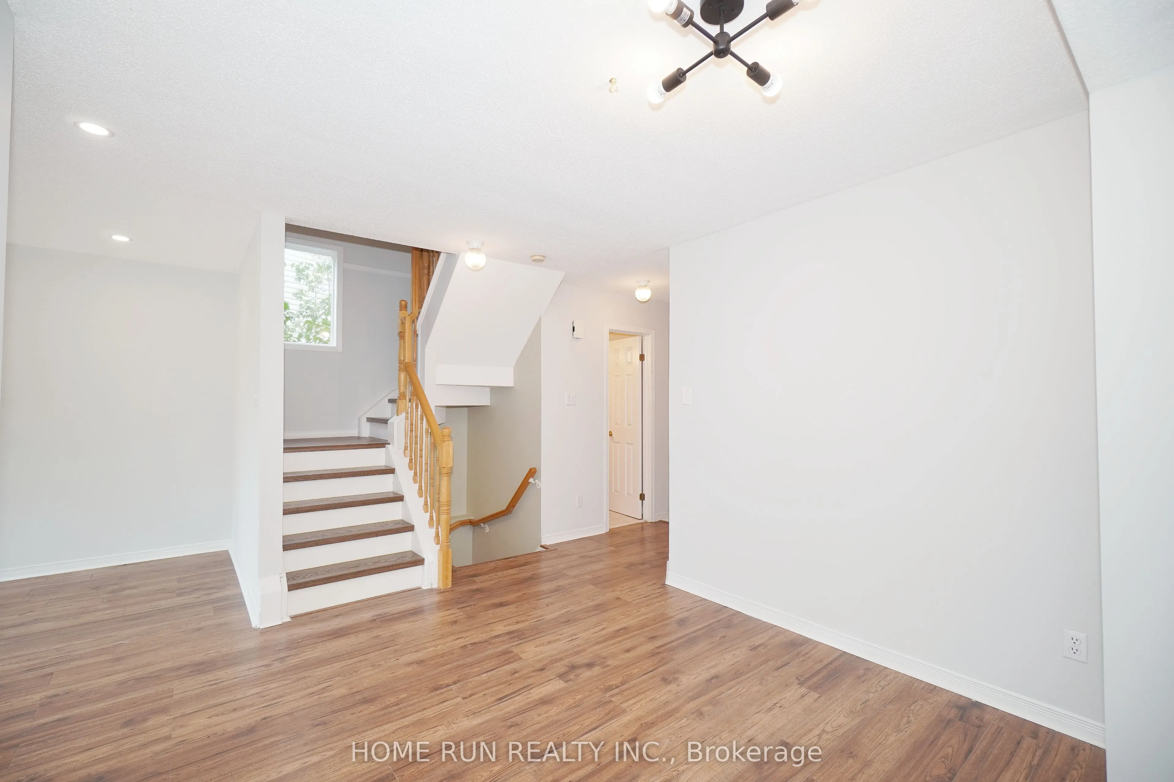 44 BANCHORY Crescent