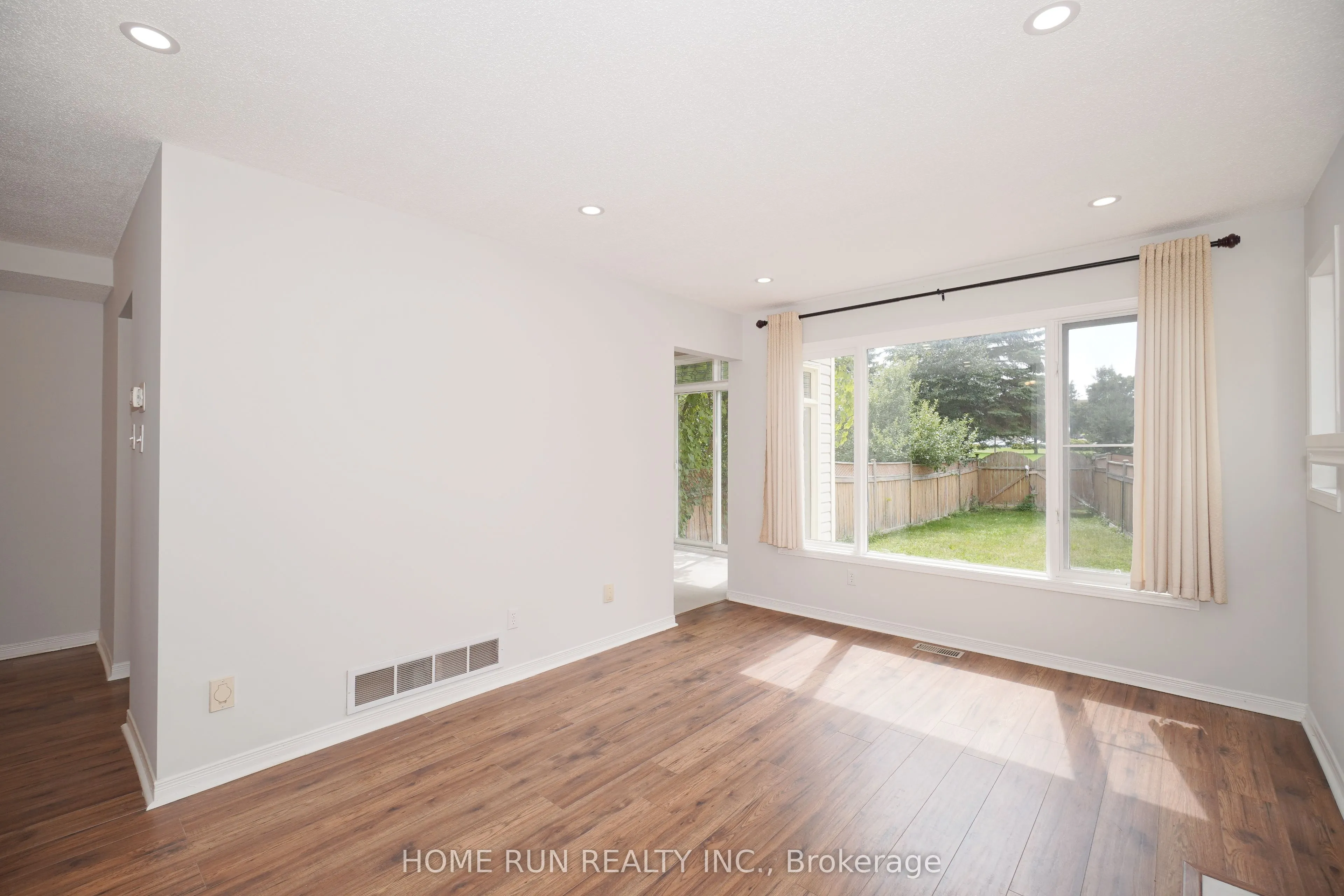44 BANCHORY Crescent