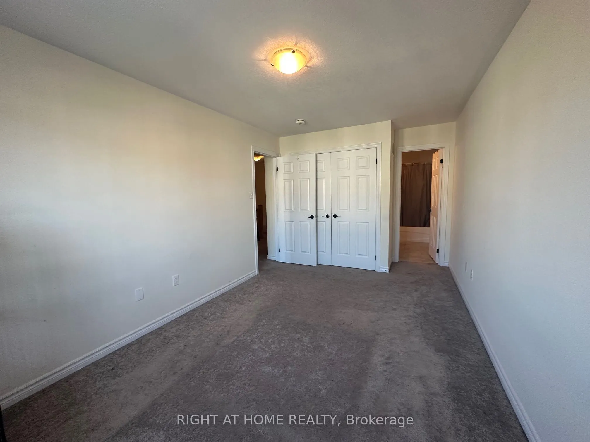 7 Hiscott Drive