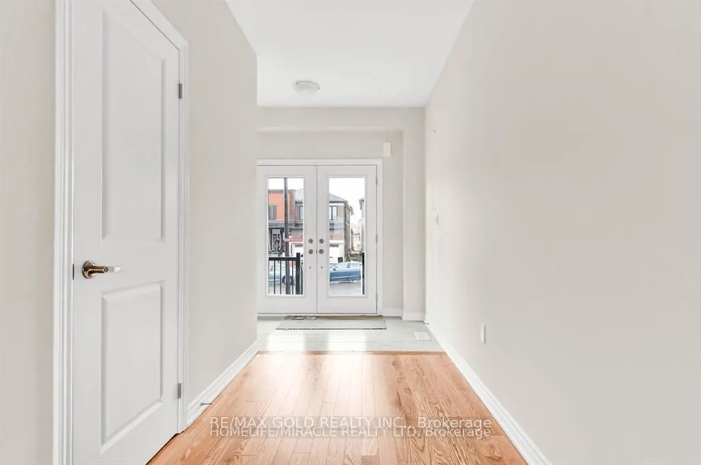 6 Mears Road
