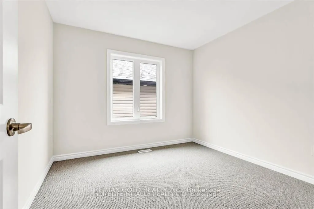 6 Mears Road