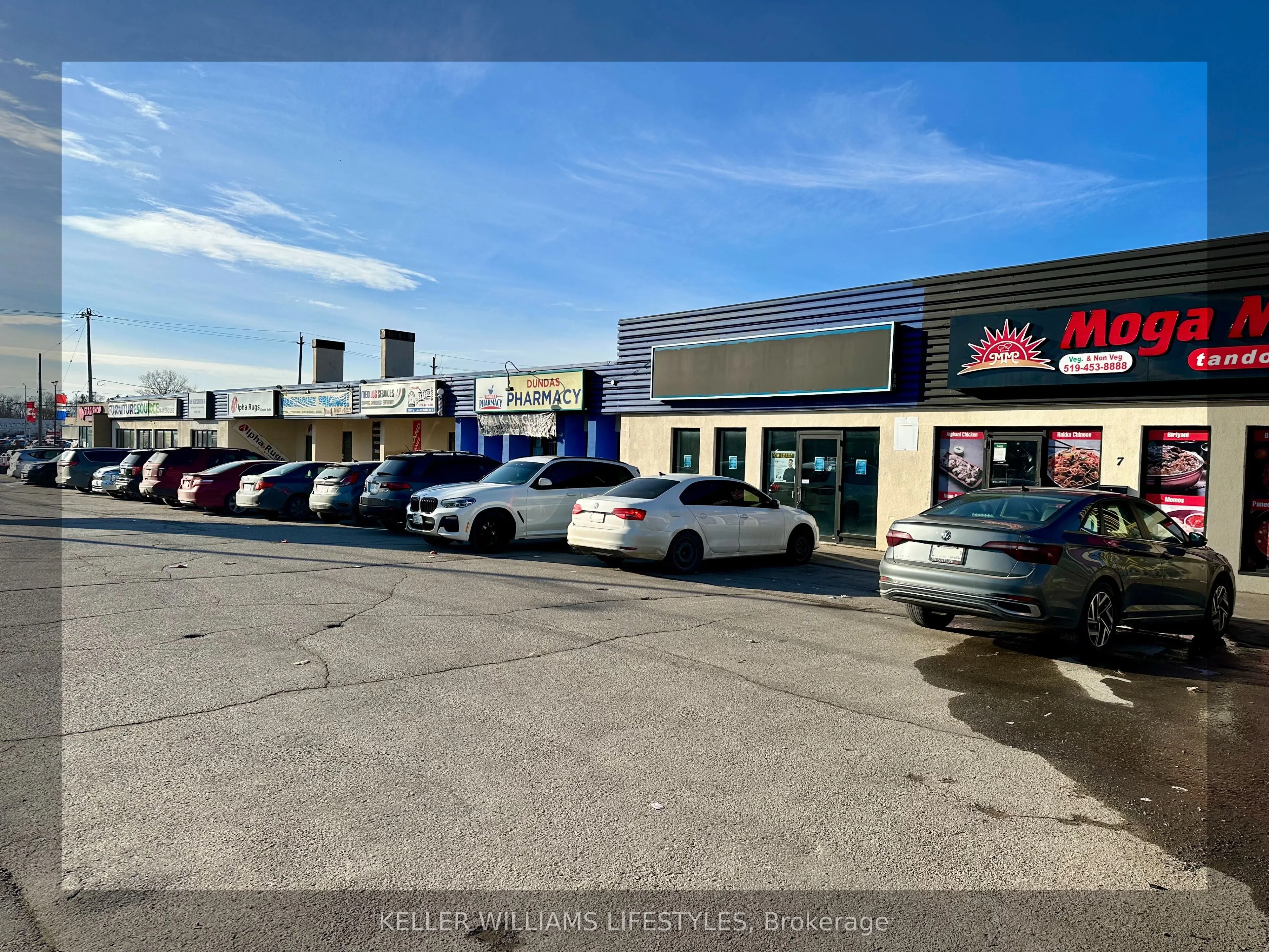1560 Dundas Street, #4