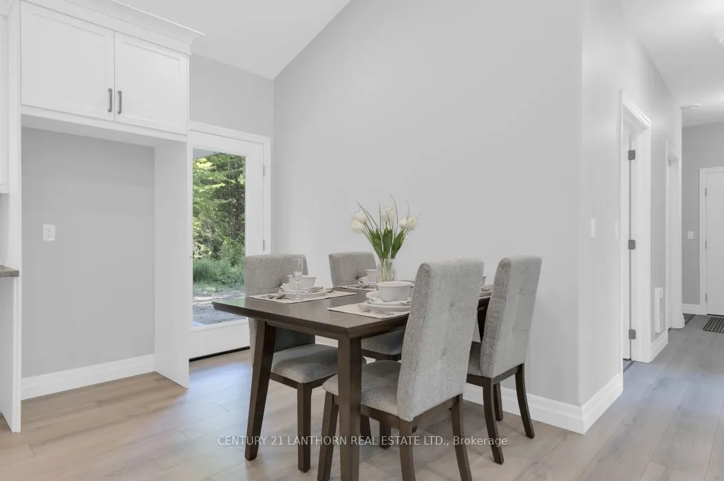 1713 Hollowview Road