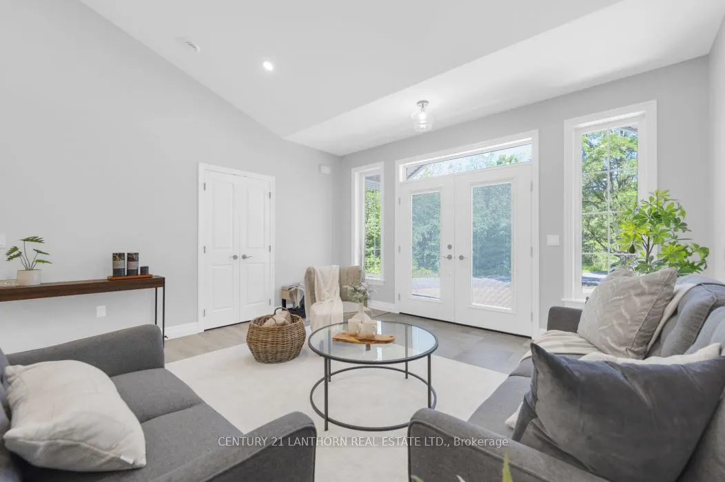 1713 Hollowview Road
