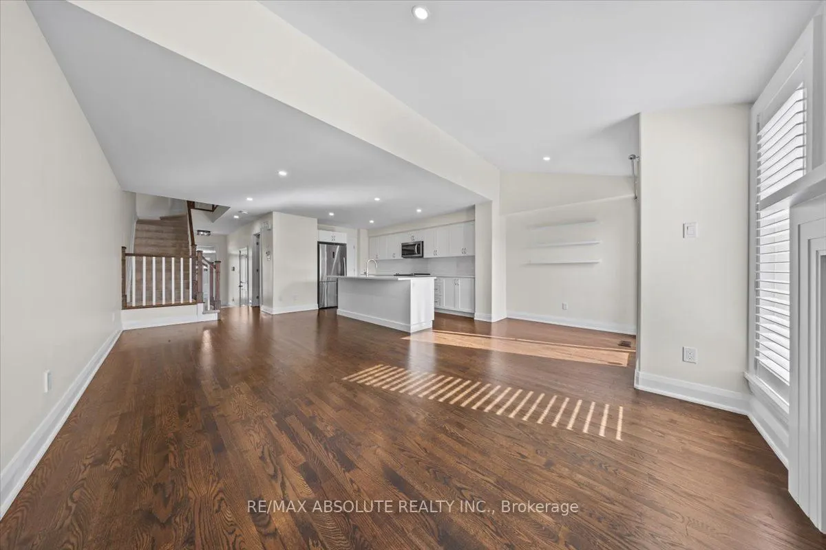 230 PURCHASE Crescent