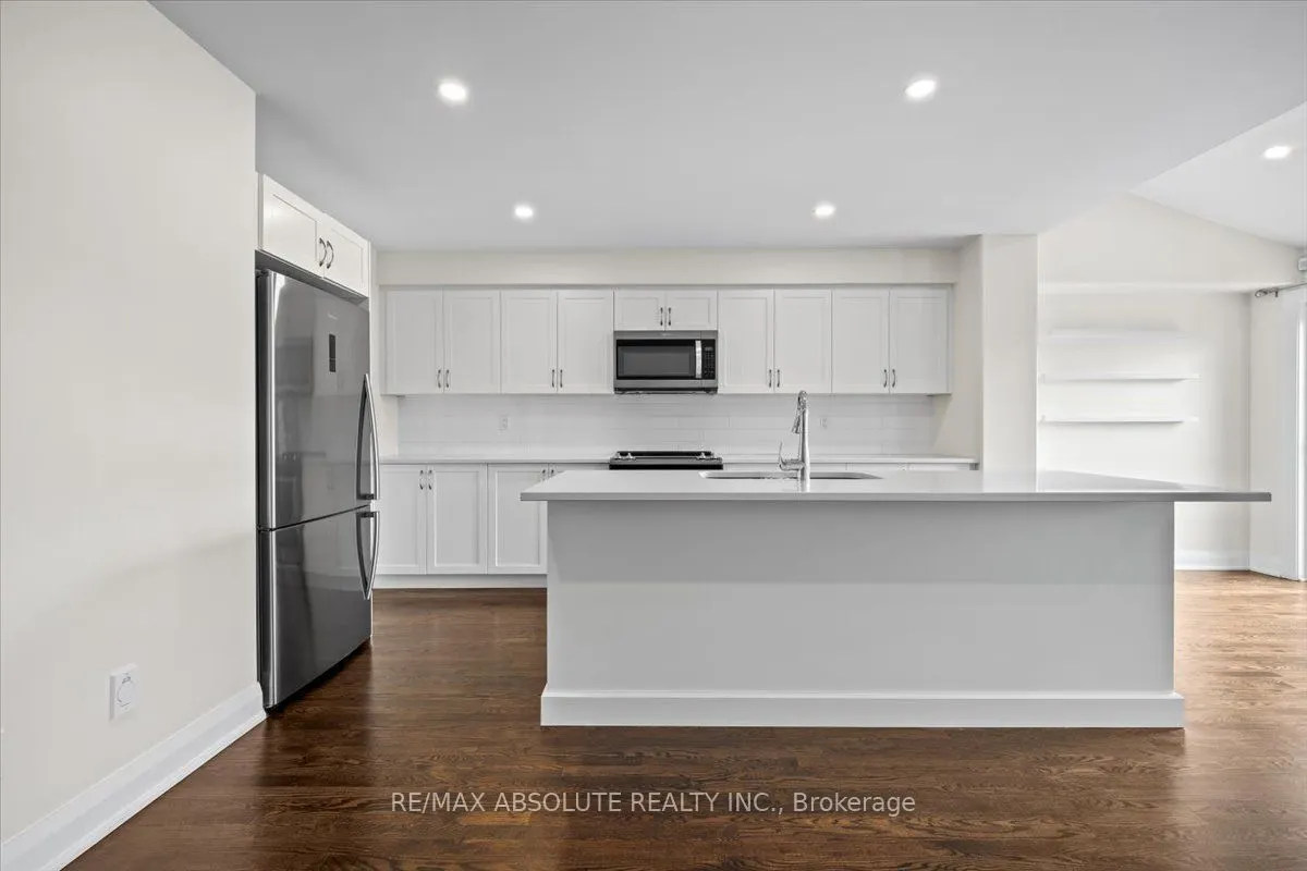 230 PURCHASE Crescent