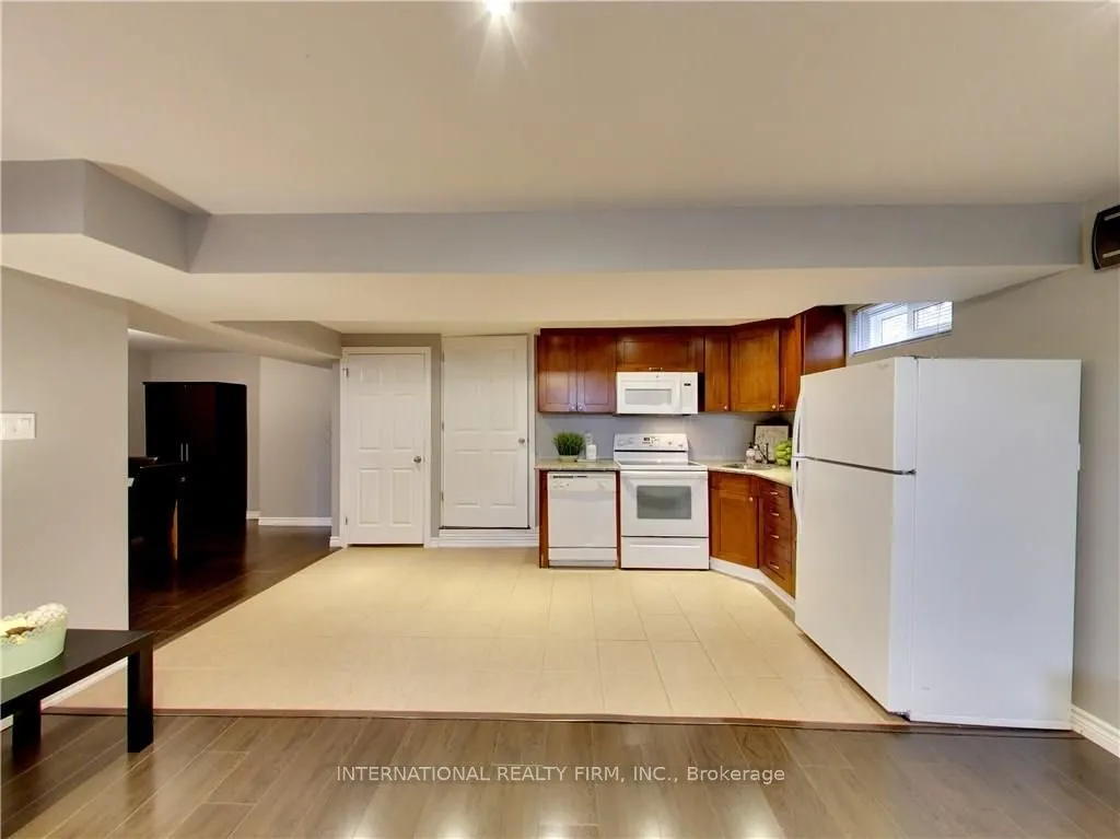 5 Regis Court, #Basement