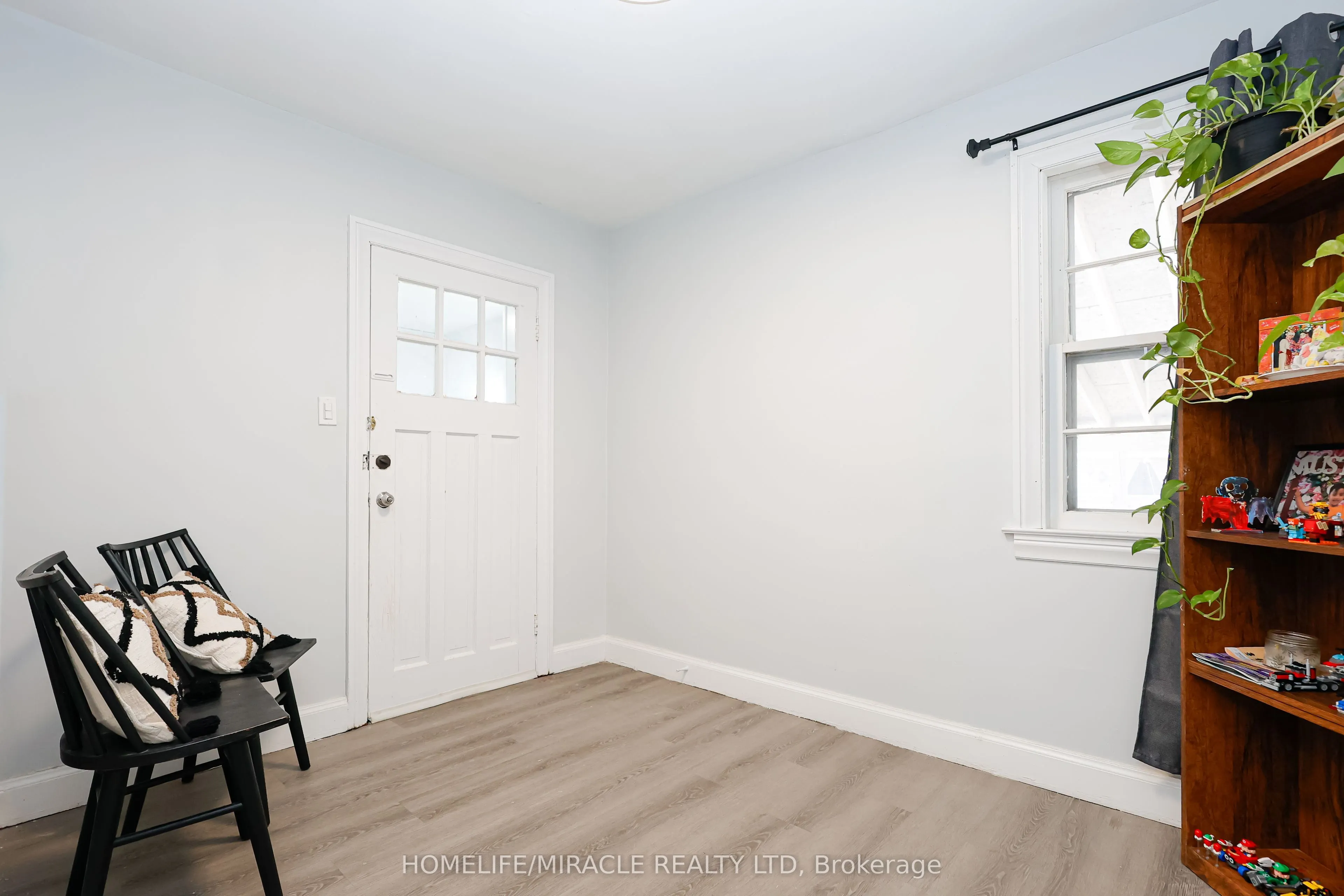 1820-06 George Avenue