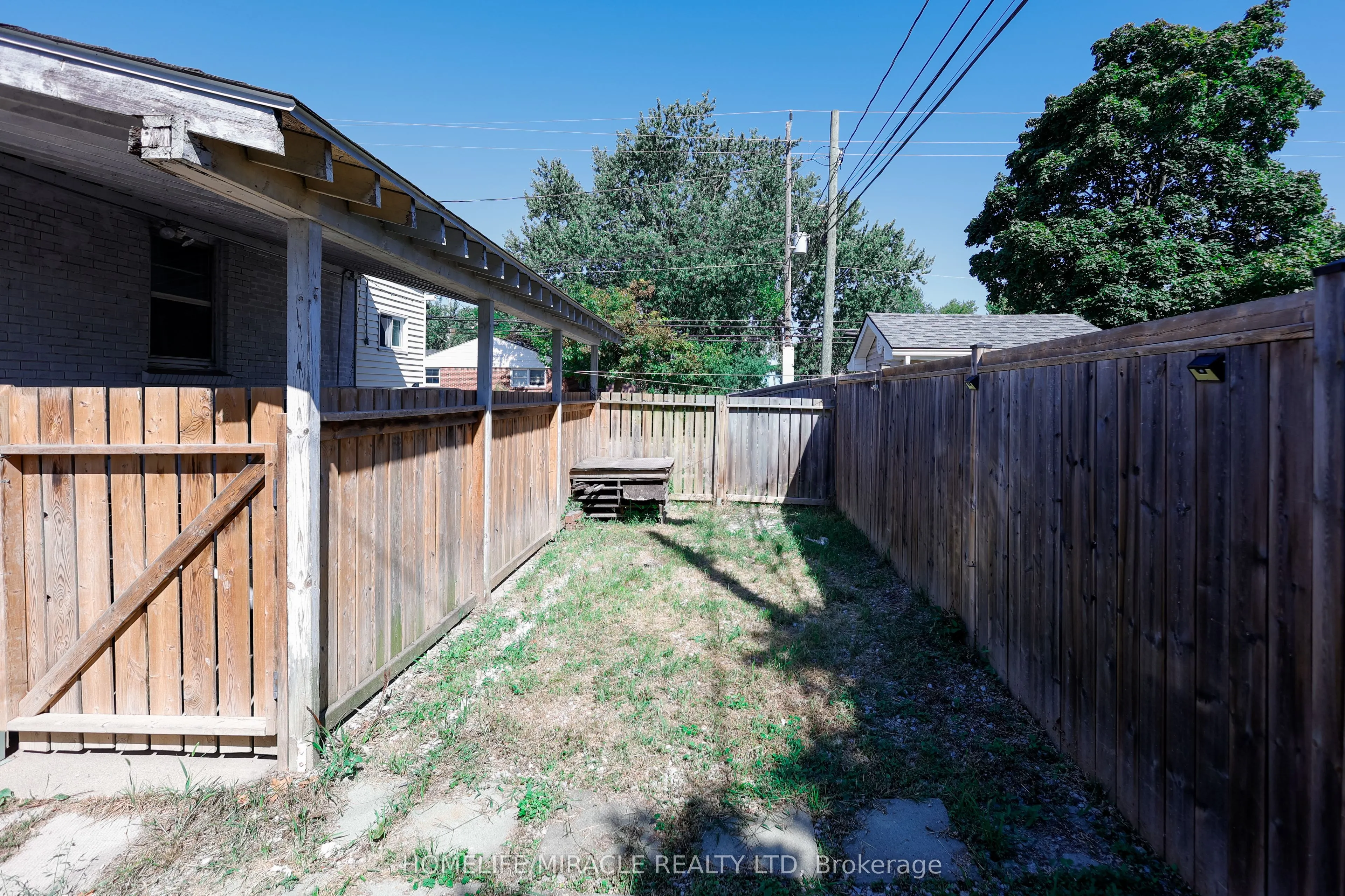 1820-06 George Avenue