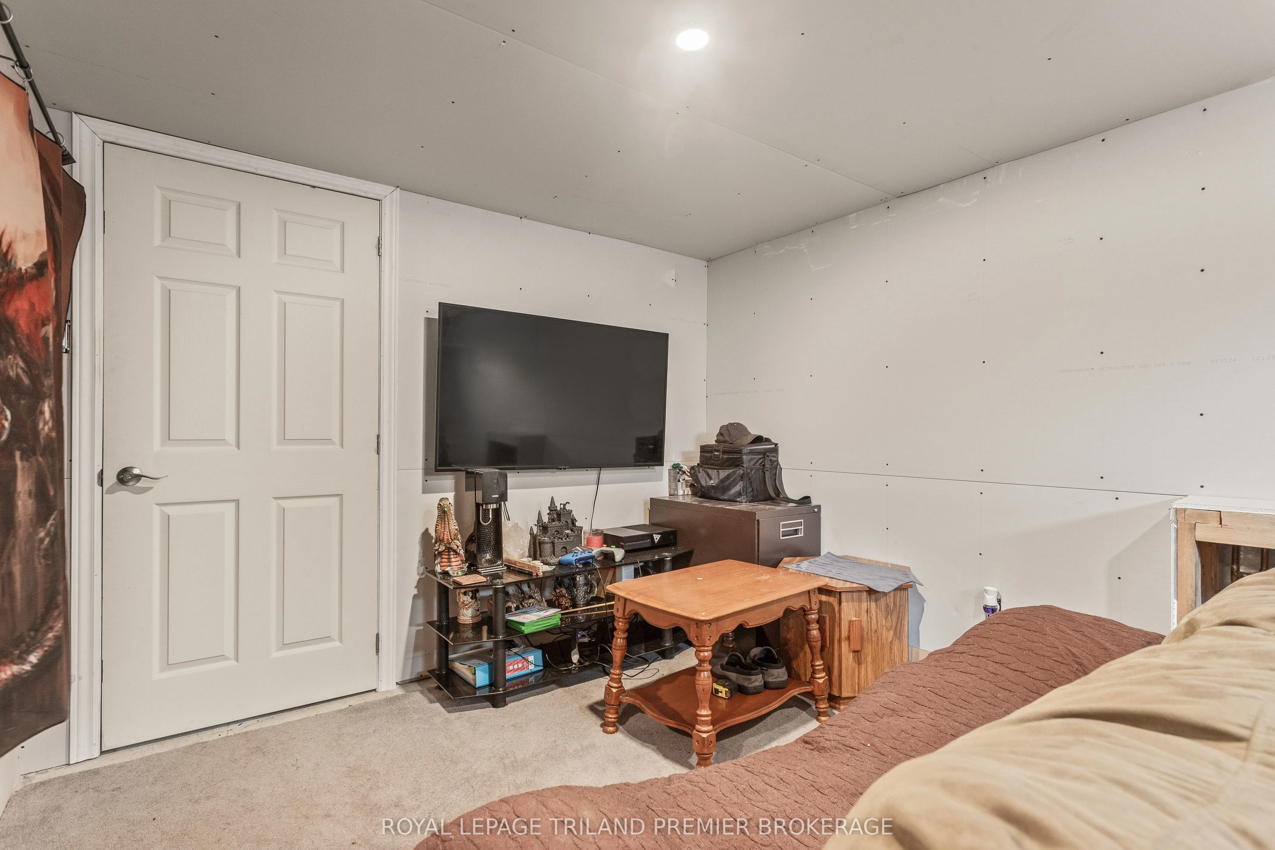 36 Genevive Crescent