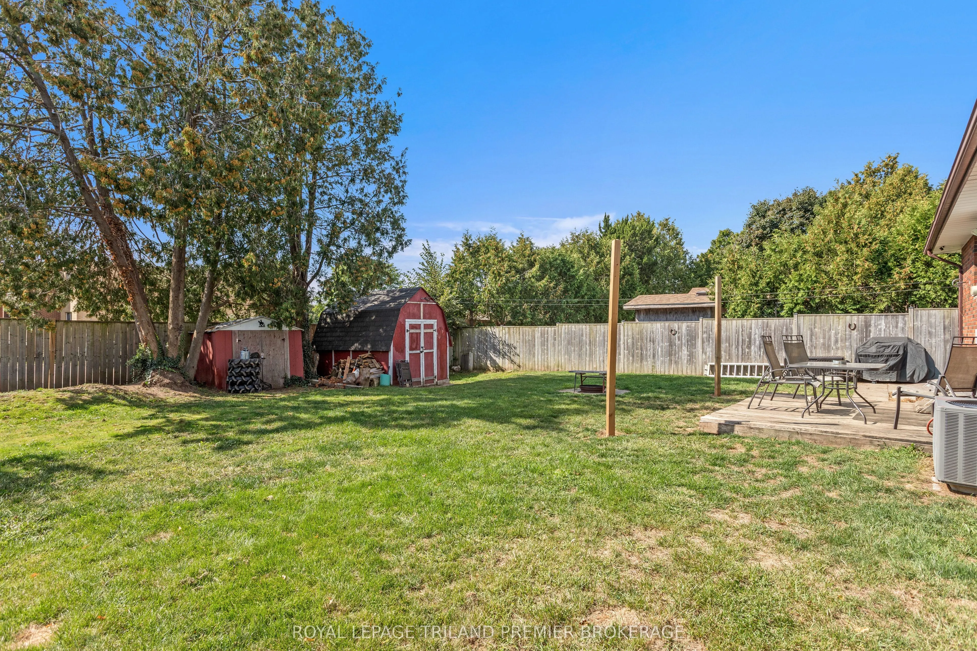 36 Genevive Crescent