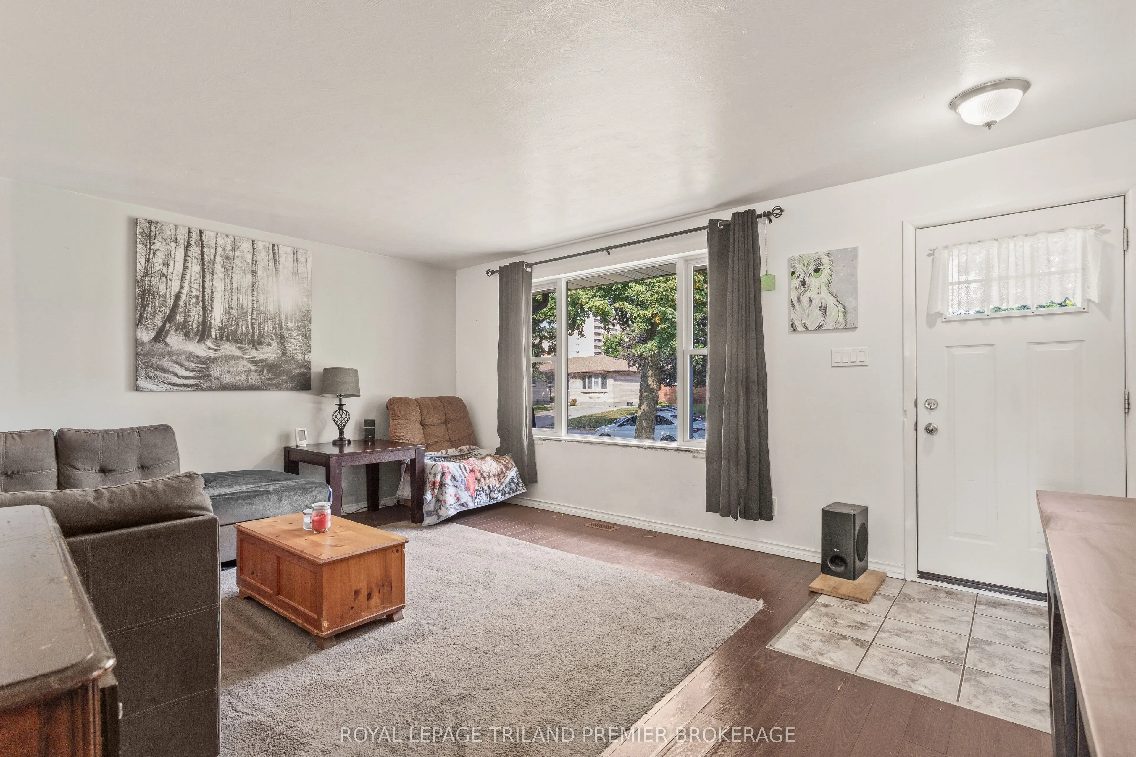 36 Genevive Crescent