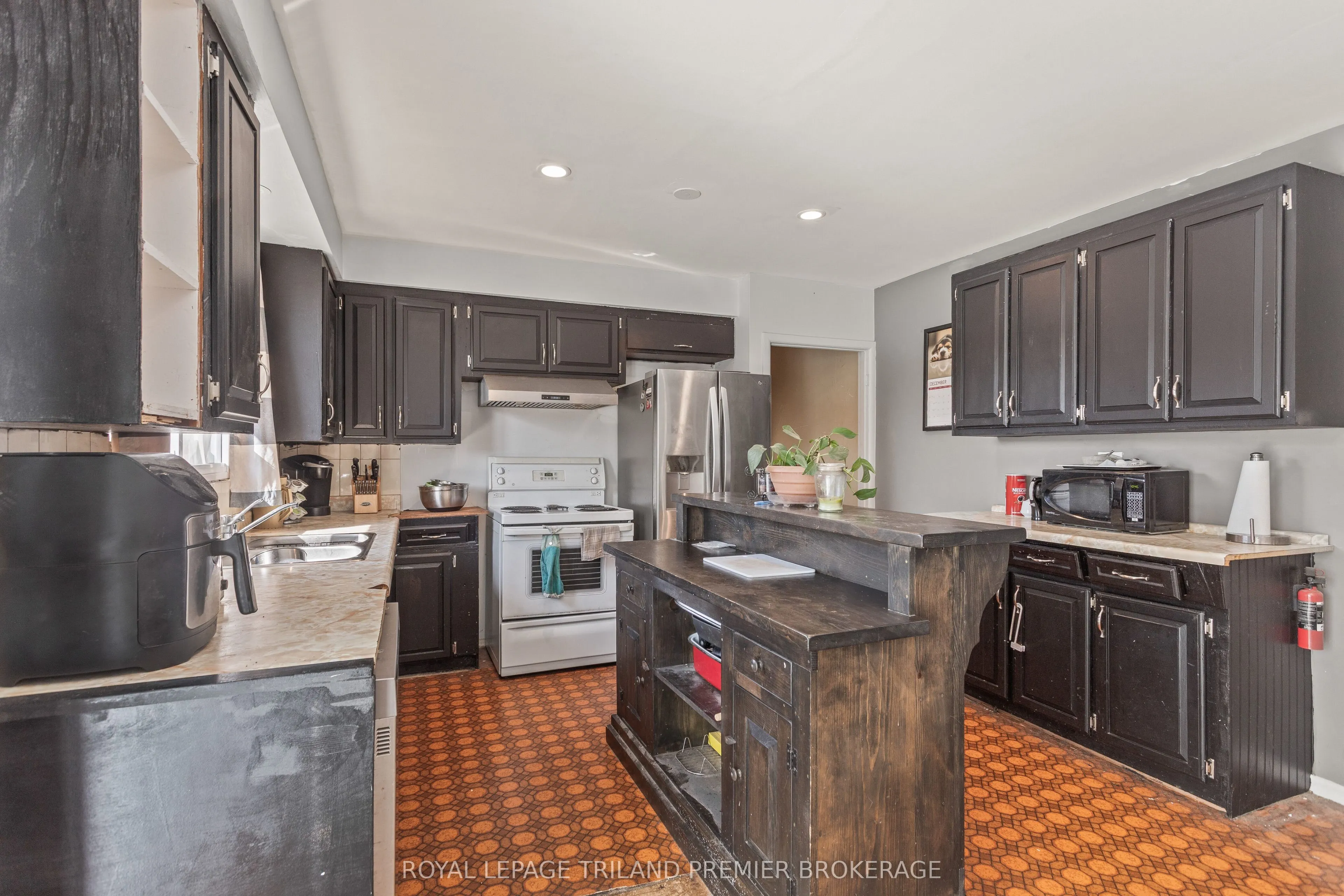 36 Genevive Crescent
