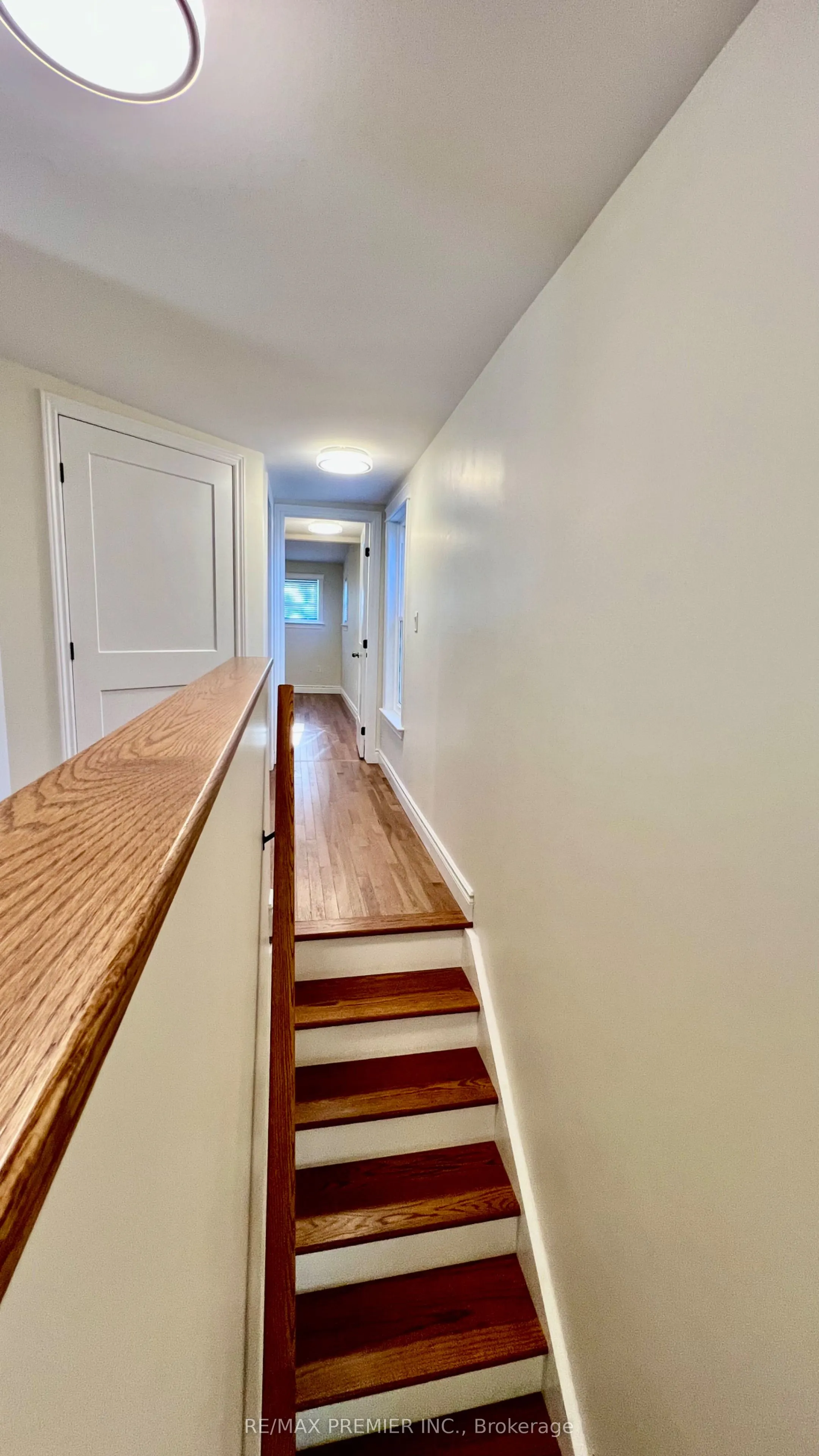 10 Patrick St