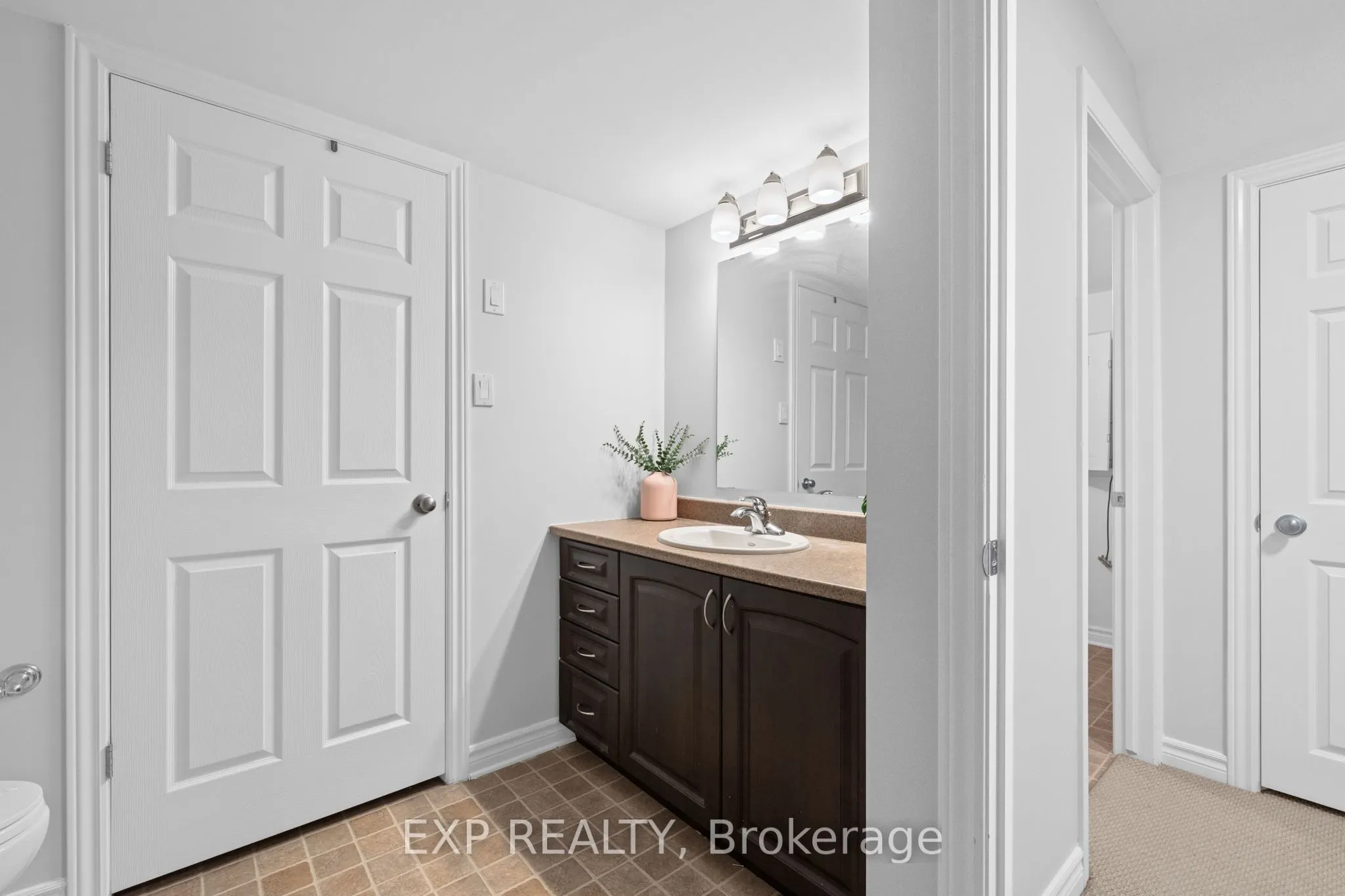 114-A Lindenshade Drive, #A