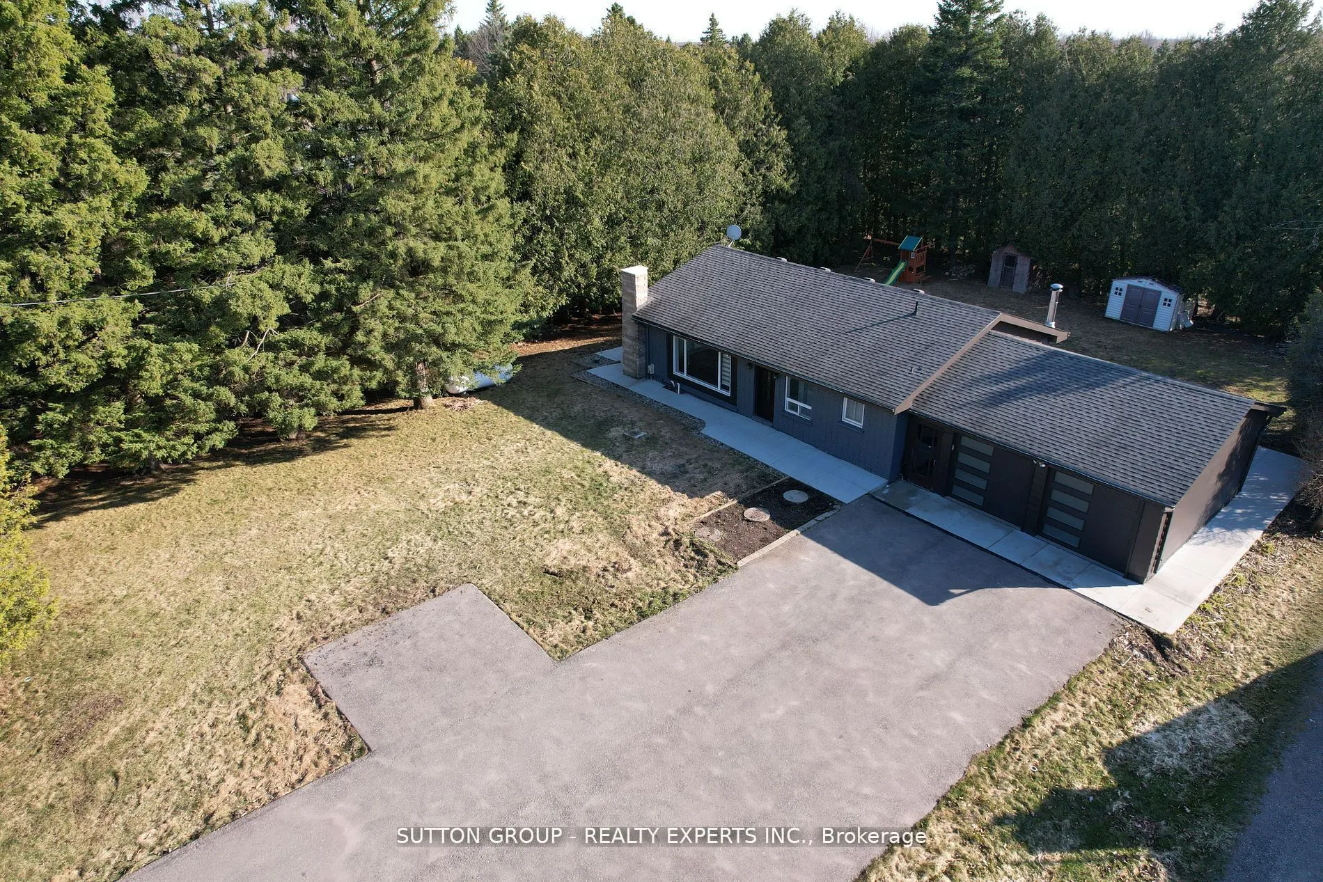 4934 Trafalgar Road N