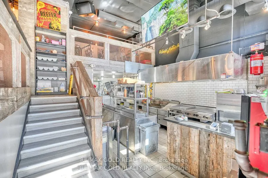 272 King Street W
