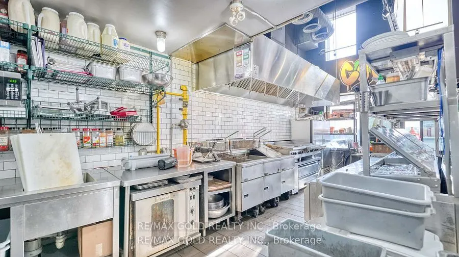 272 King Street W