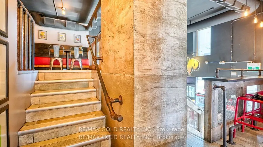 272 King Street W