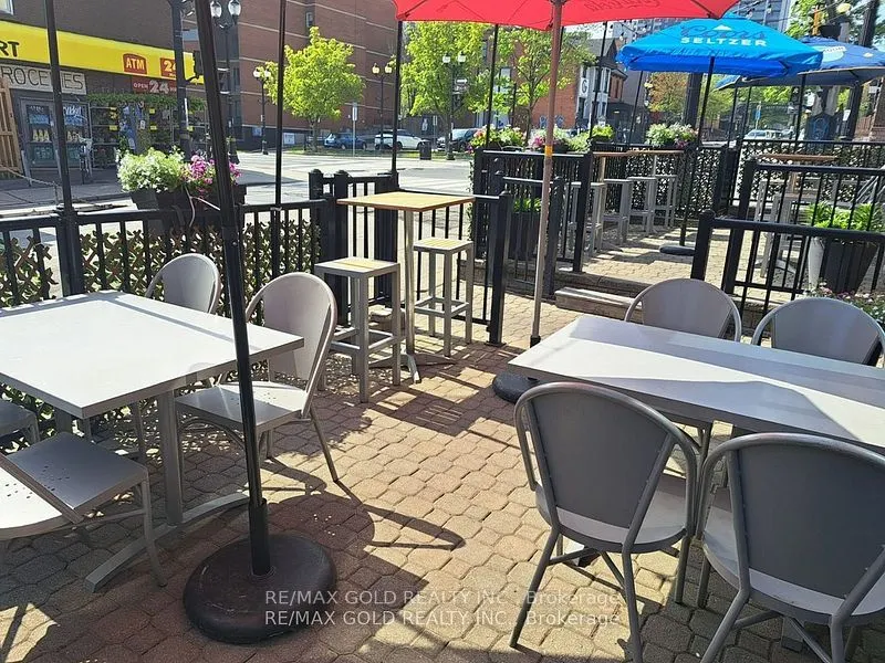 272 King Street W