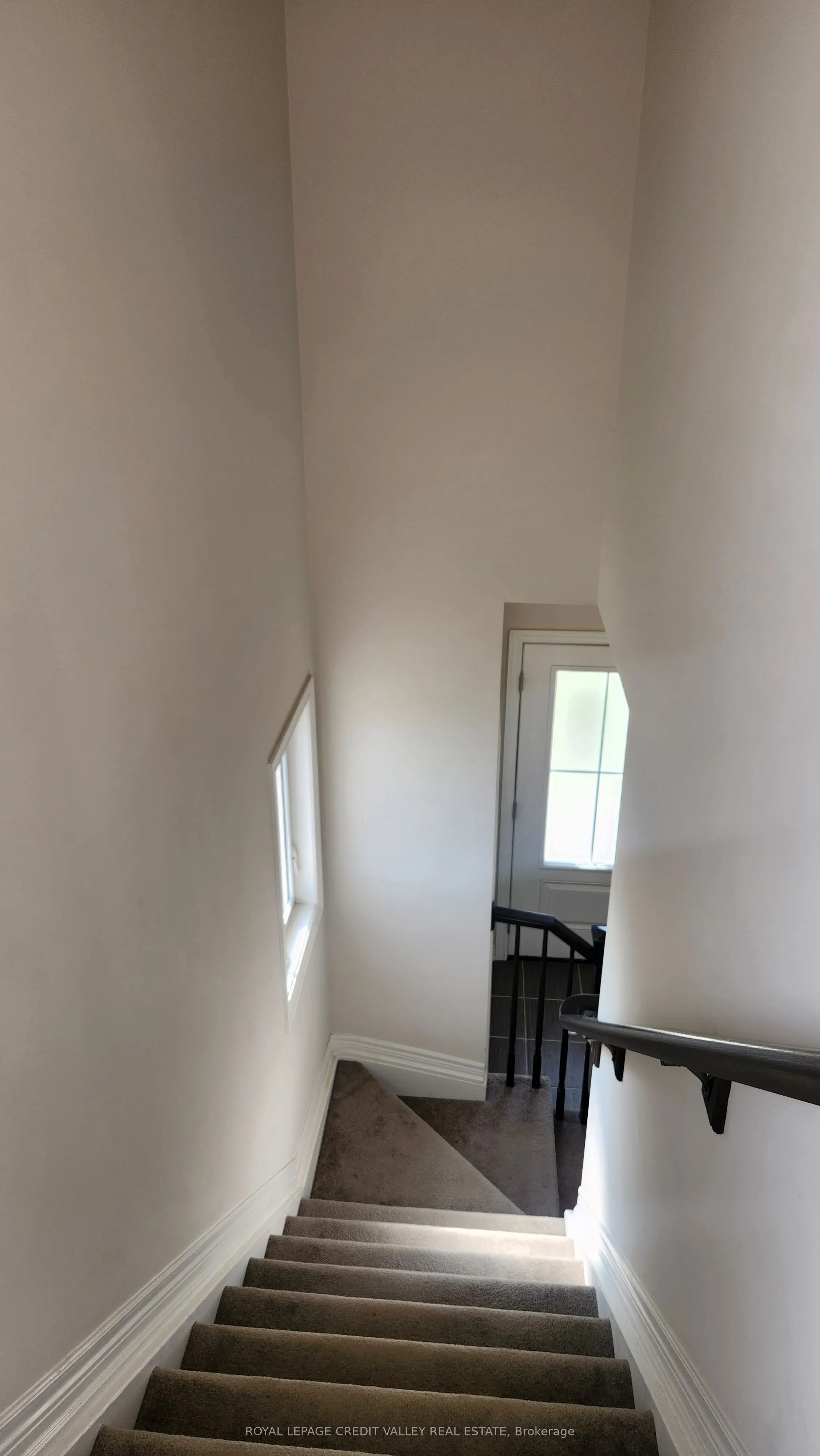 4 Sycamore Street