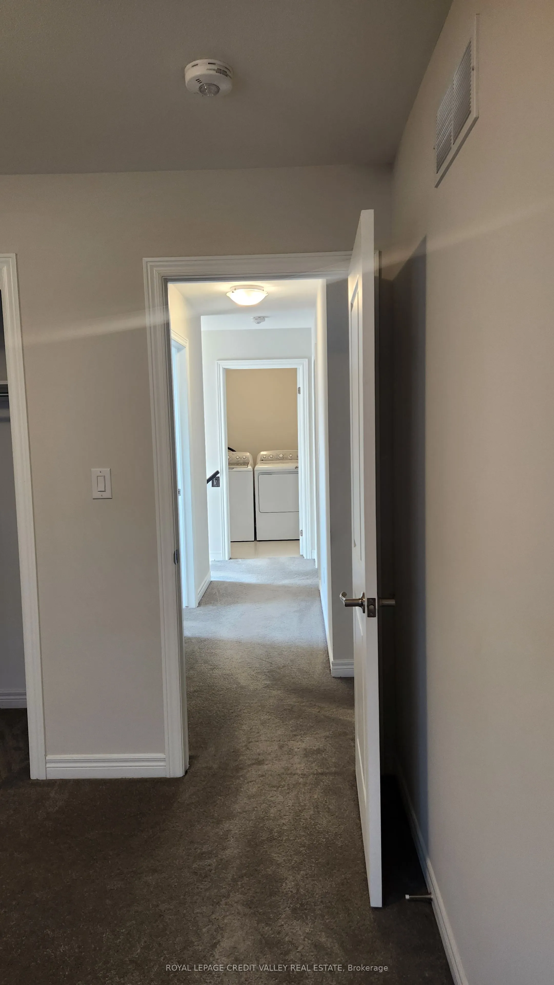 4 Sycamore Street