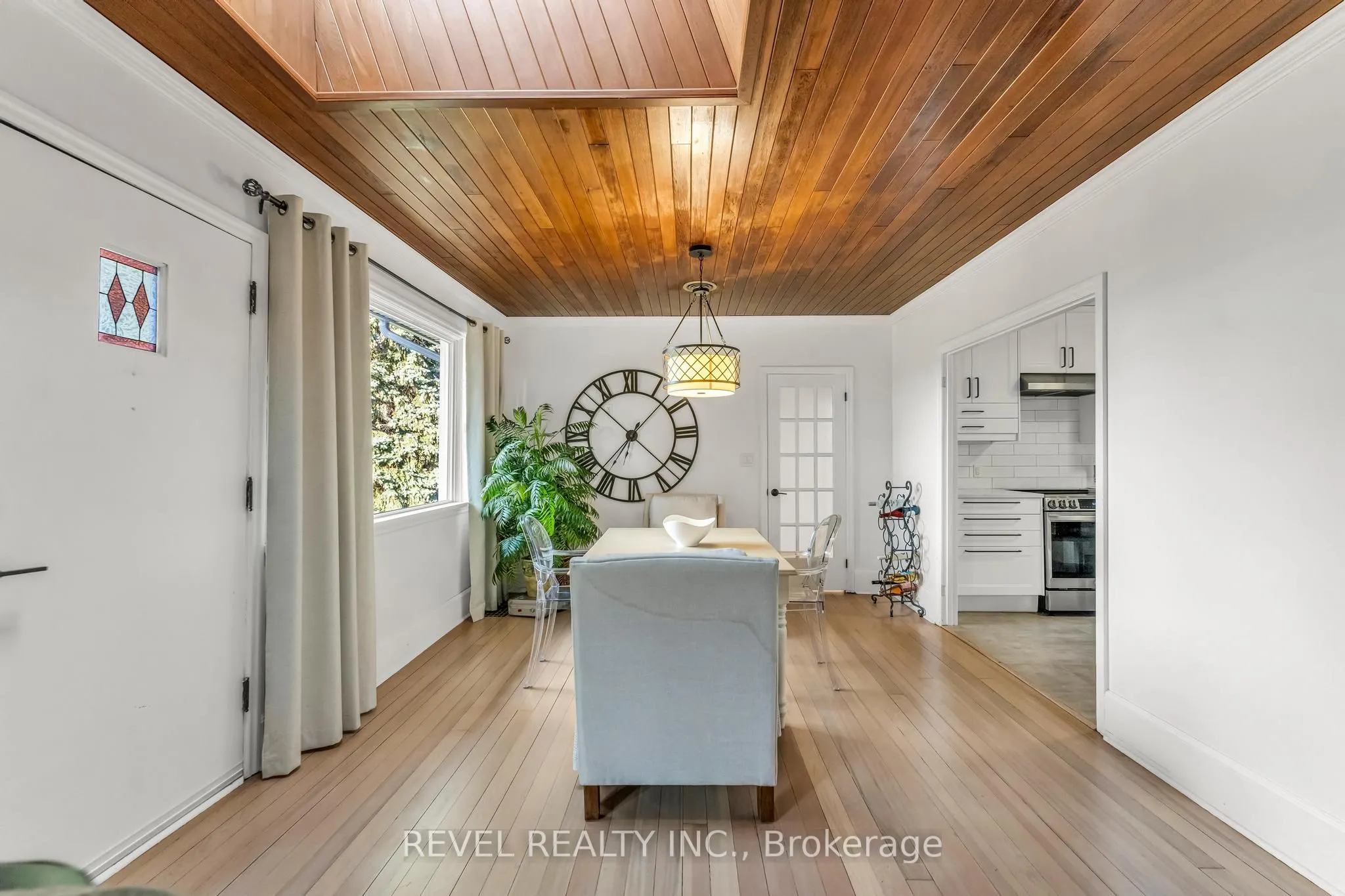 331 St Paul Street W