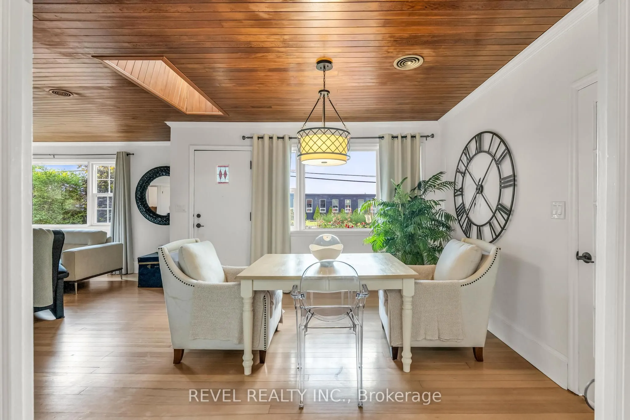 331 St Paul Street W