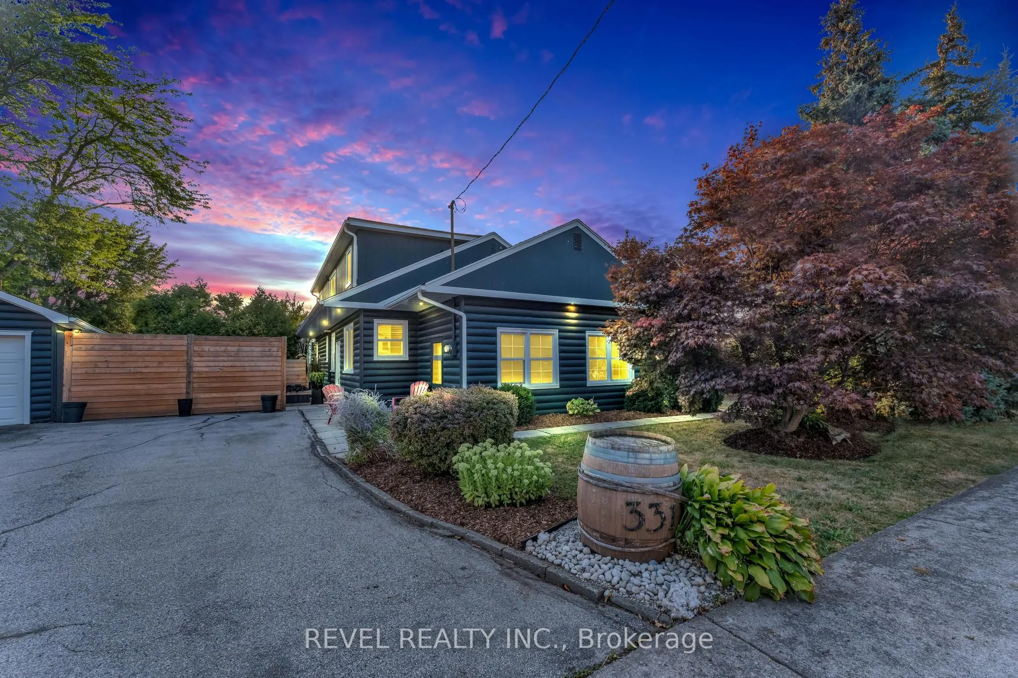 331 St Paul Street W