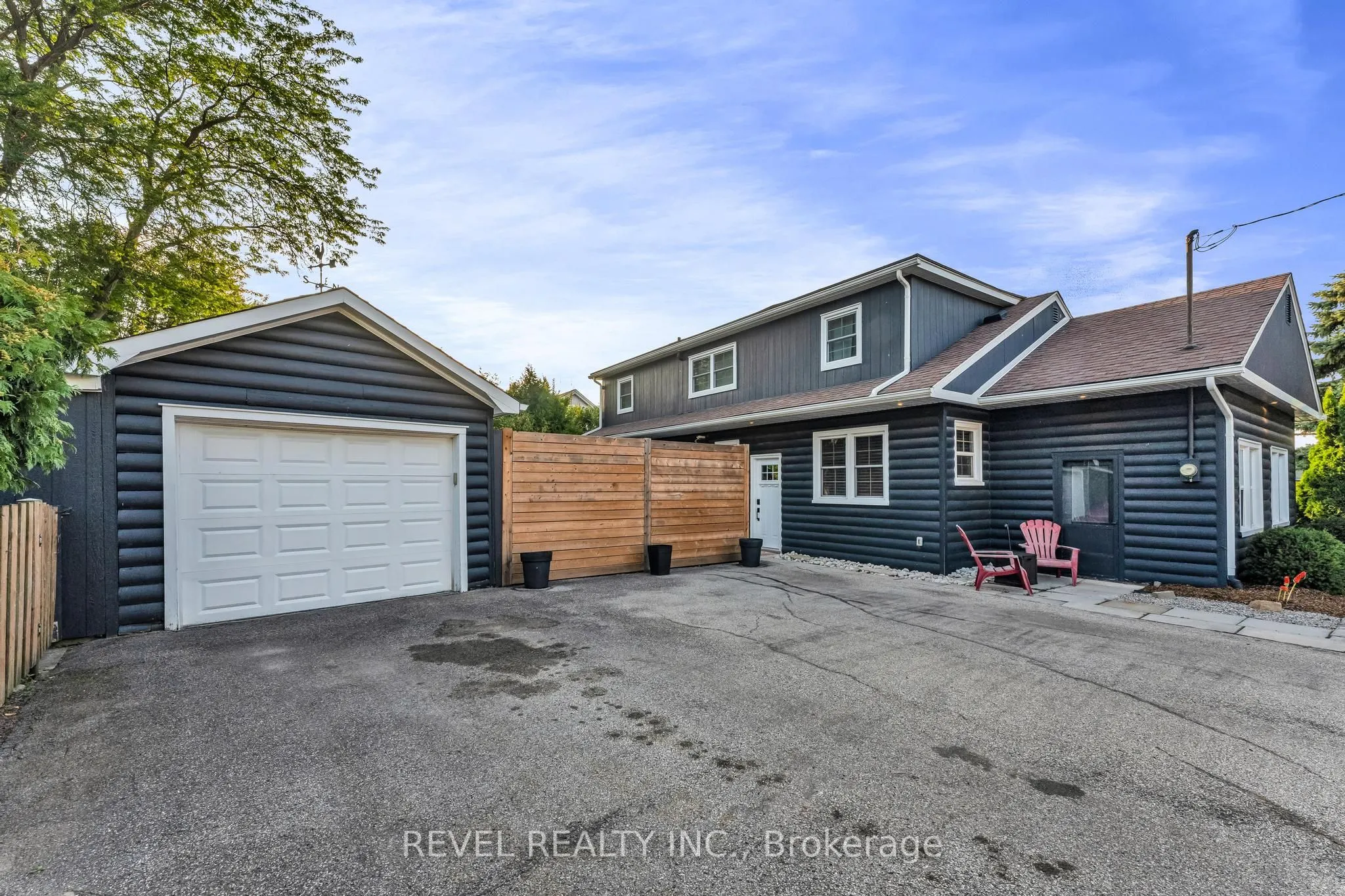 331 St Paul Street W