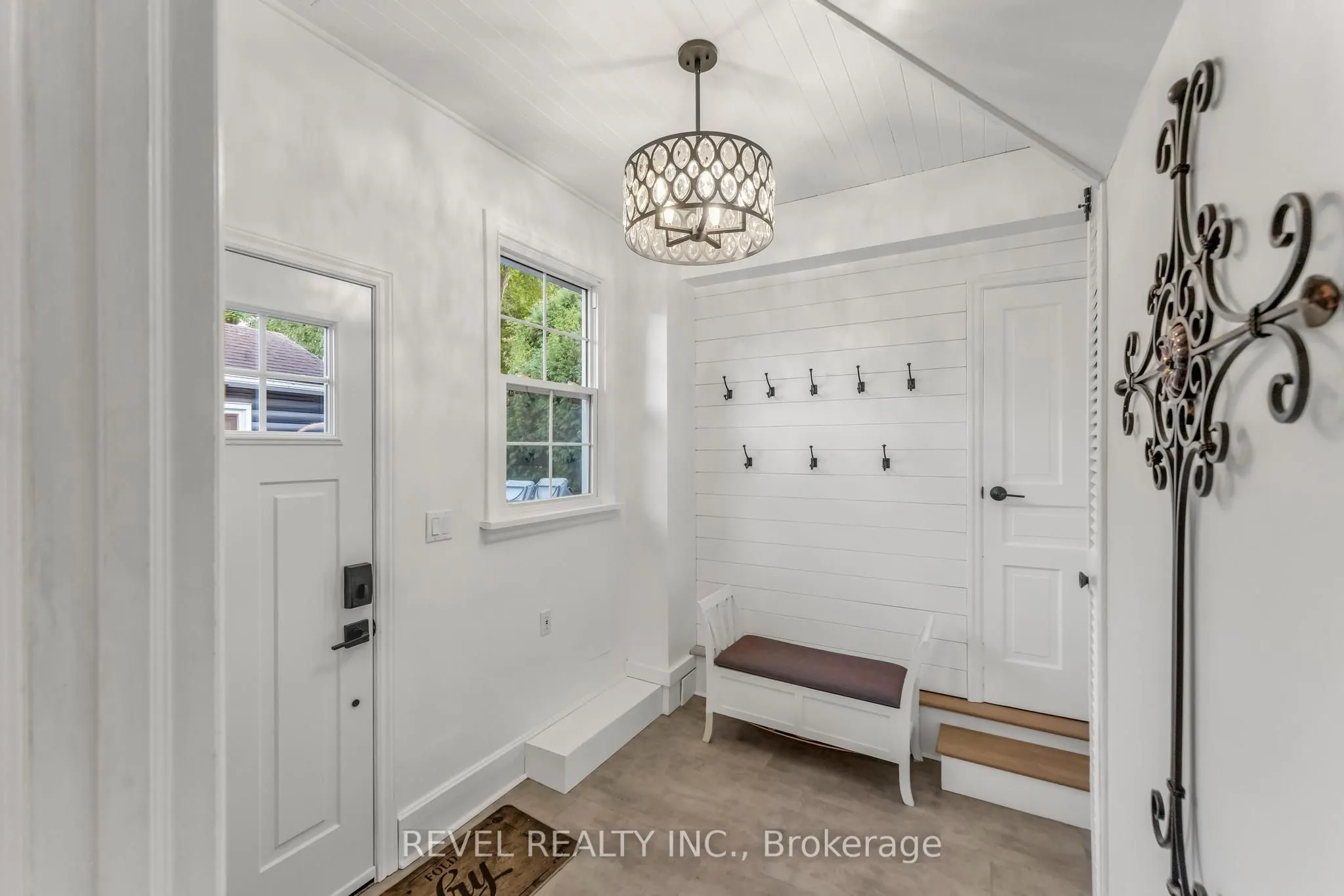 331 St Paul Street W