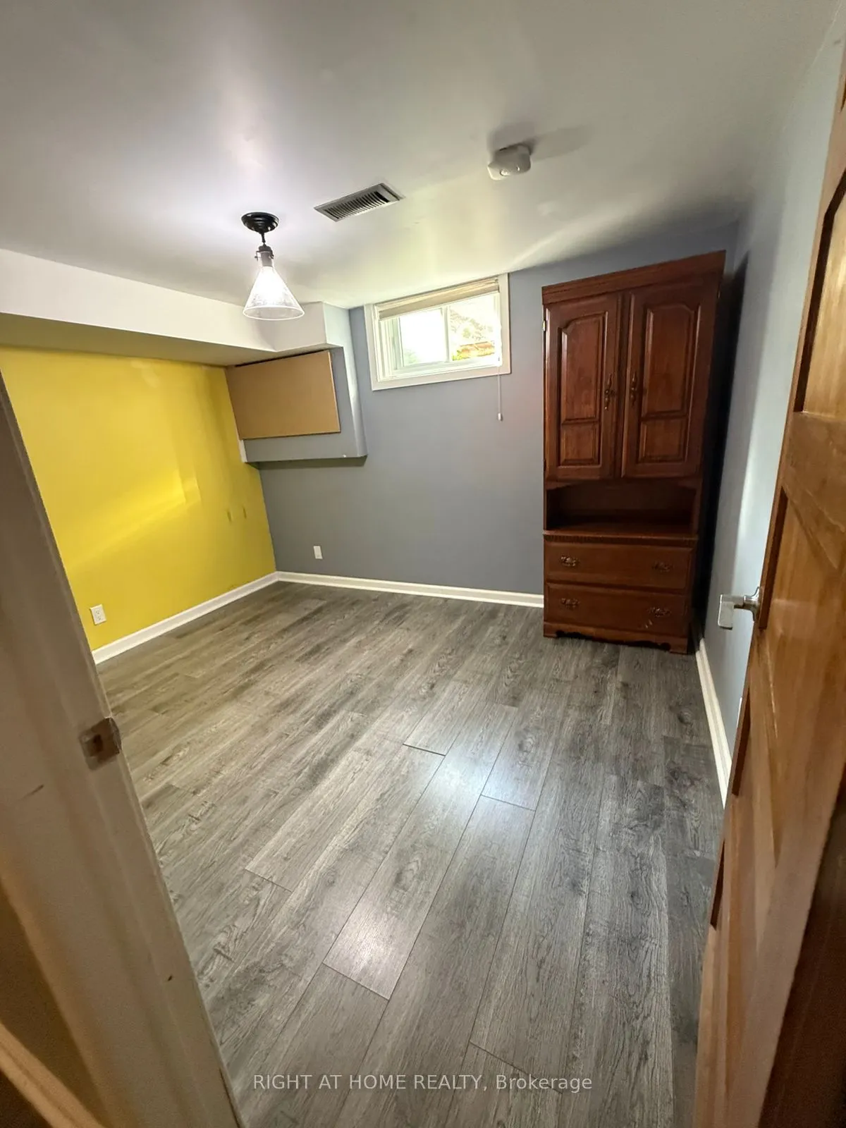 231 MICHAELMAS Street, #Basement