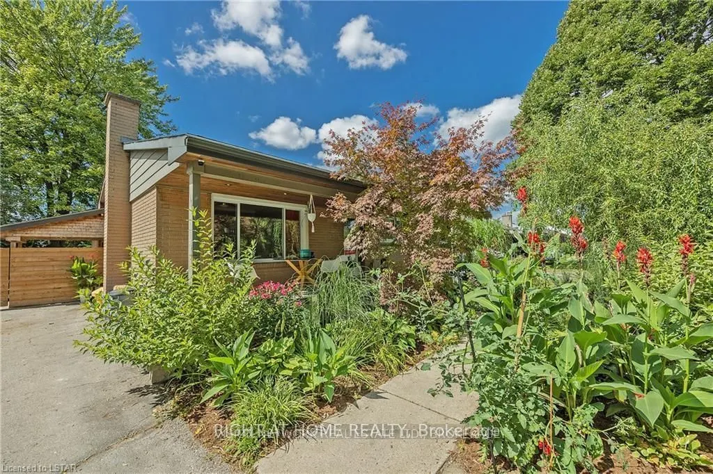 231 MICHAELMAS Street, #Basement