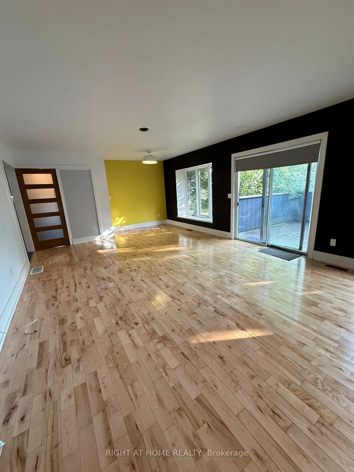 231 MICHAELMAS Street, #Main