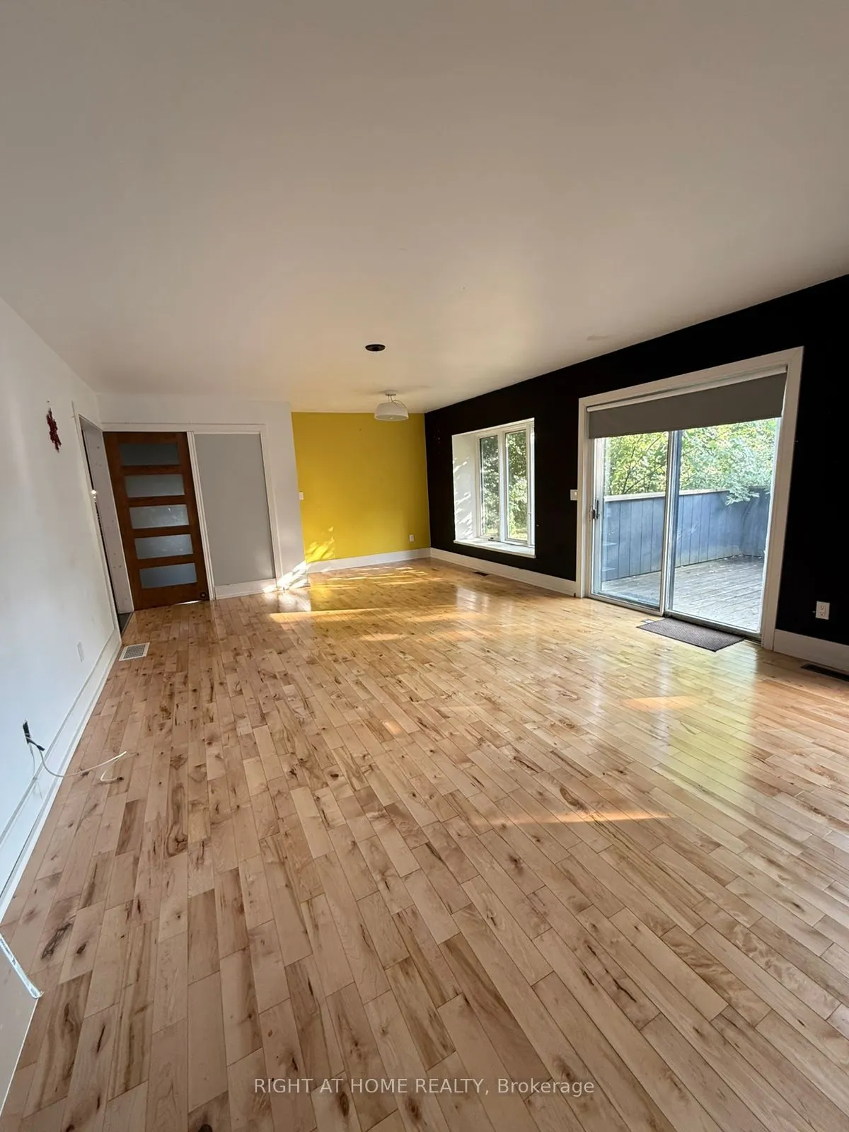 231 MICHAELMAS Street, #Main