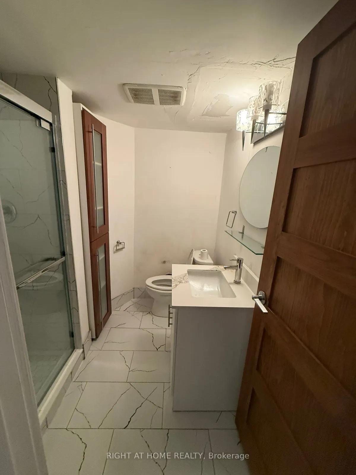 231 MICHAELMAS Street, #Main