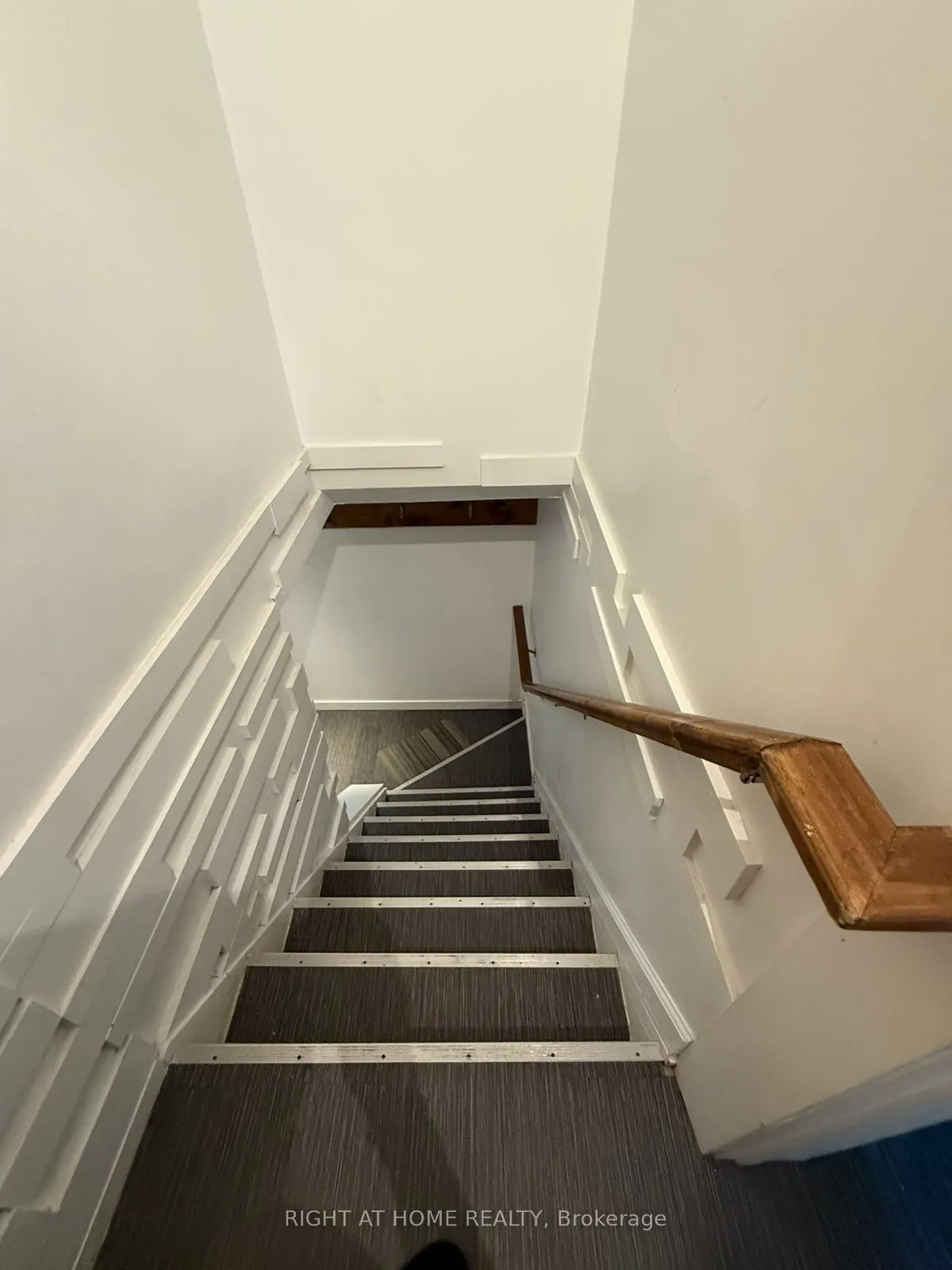 231 MICHAELMAS Street, #Main