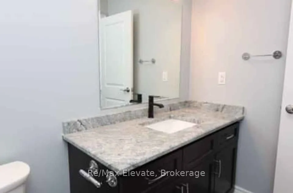 208 Carriage Way