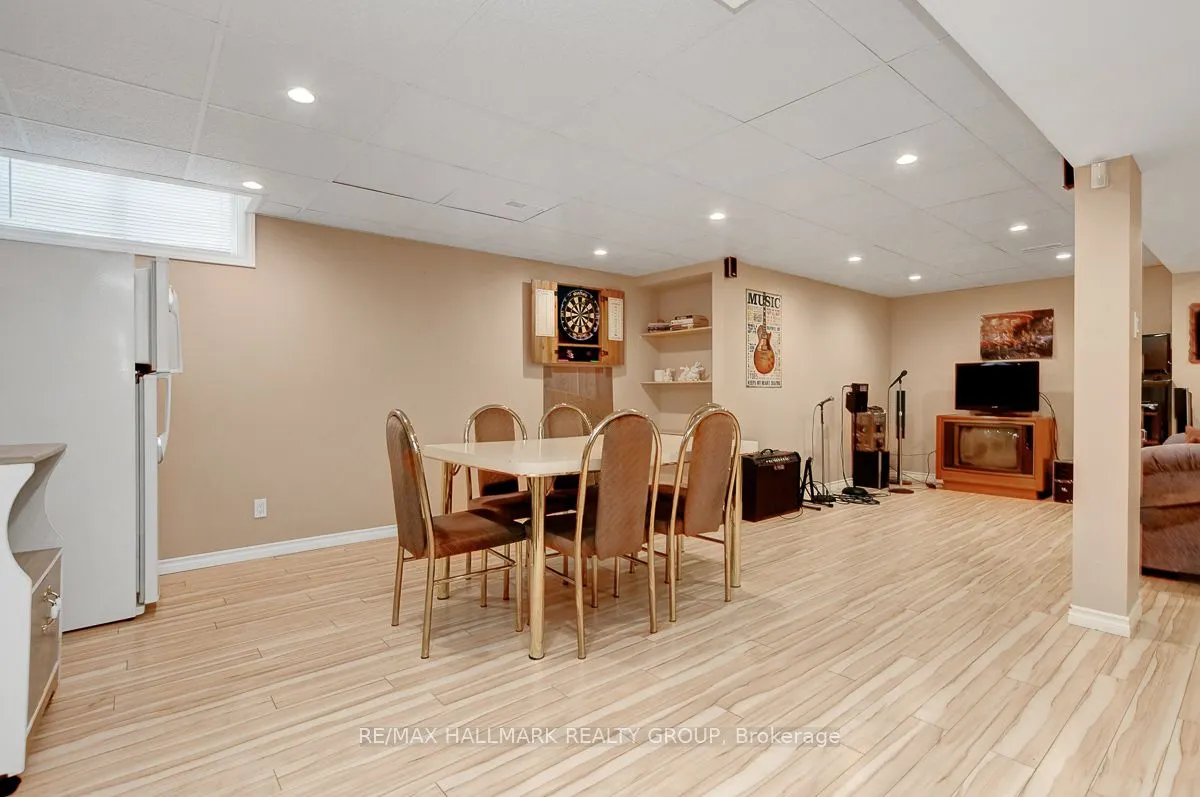 343 Quartz Avenue