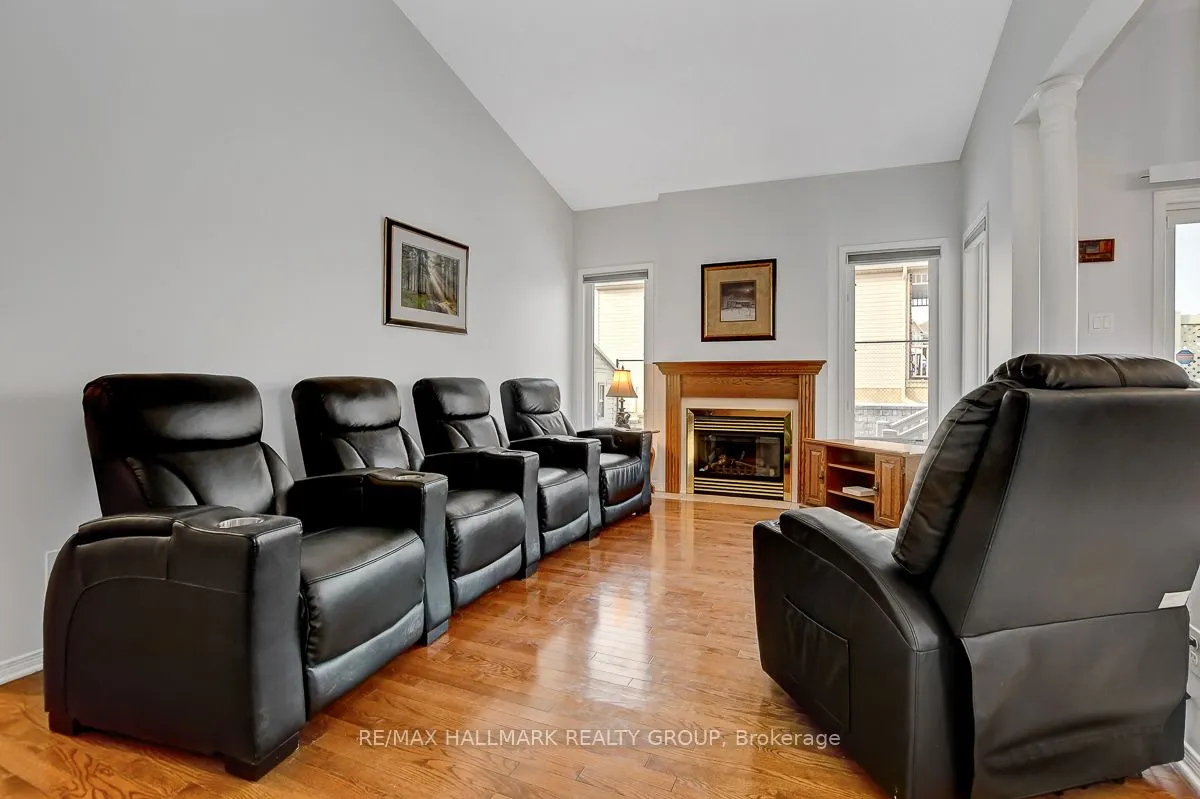 343 Quartz Avenue