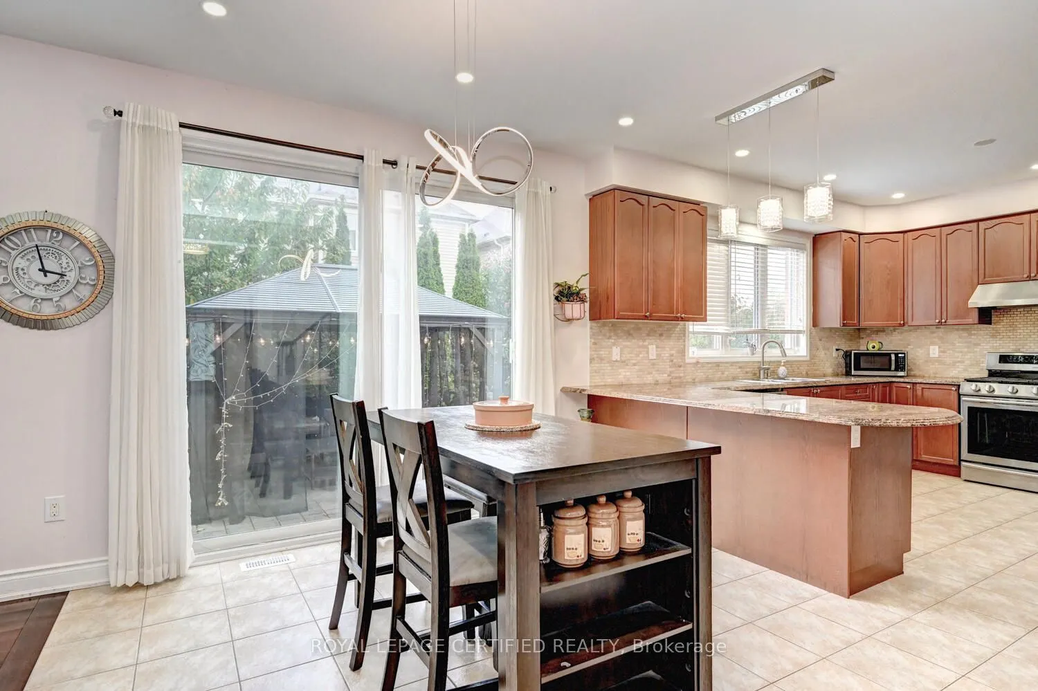 59 Apple Drive