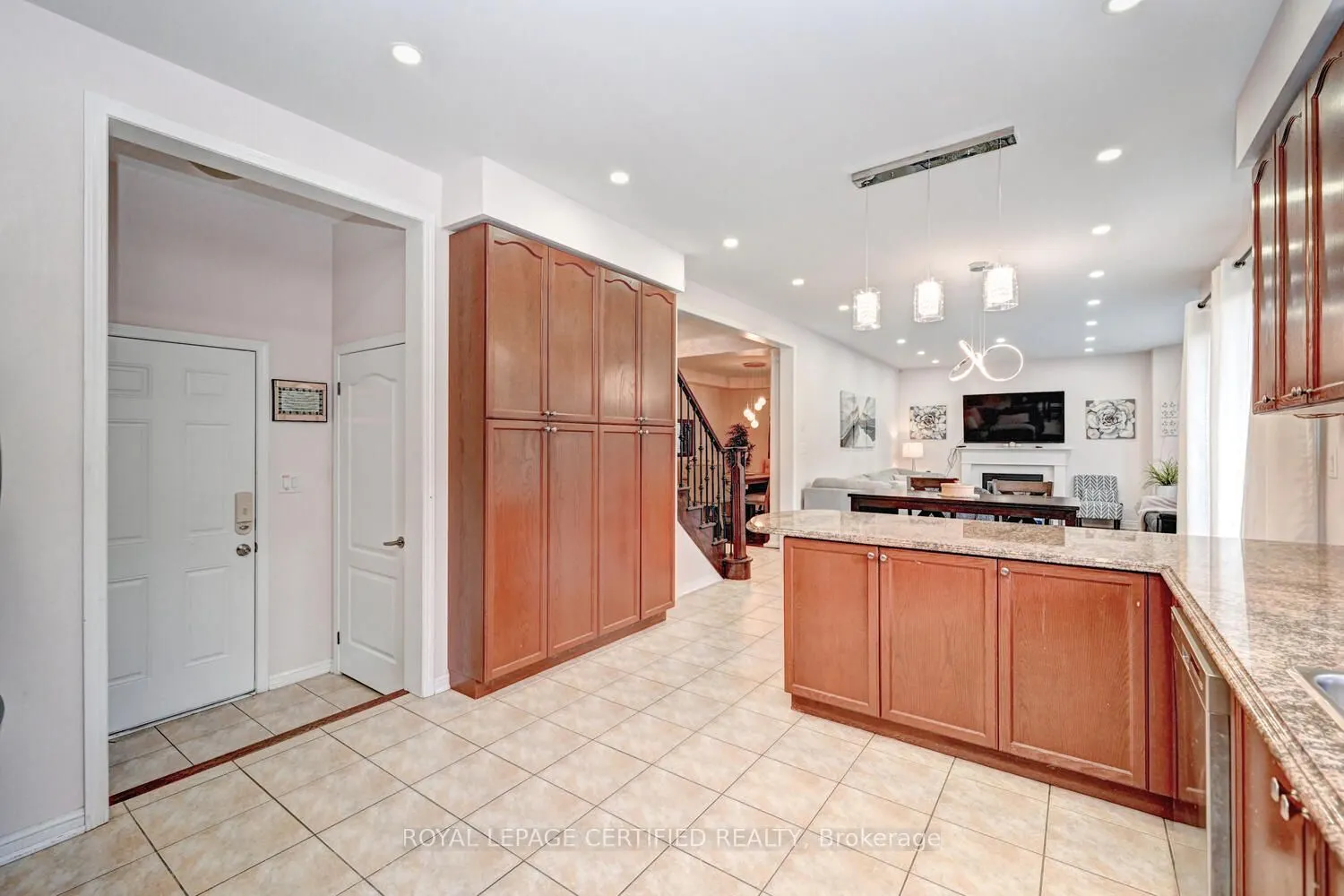 59 Apple Drive