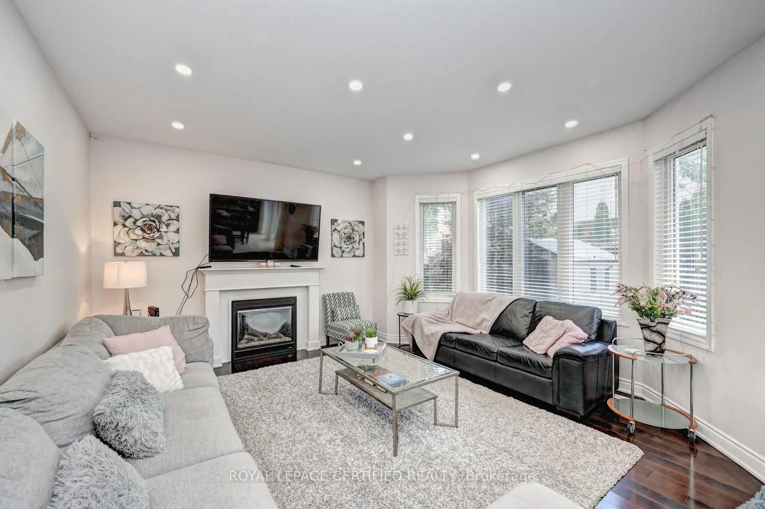 59 Apple Drive