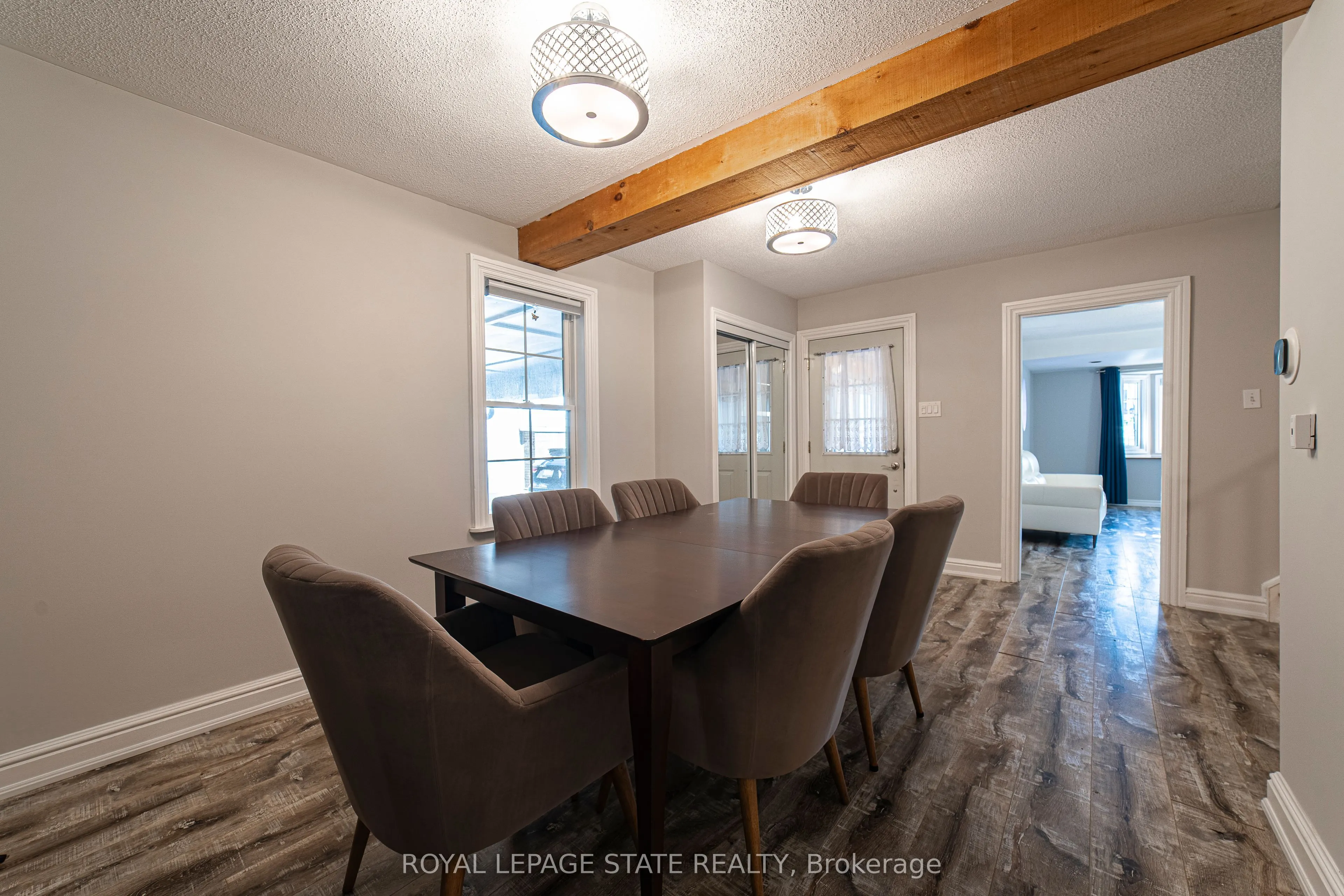 12 Maple Avenue