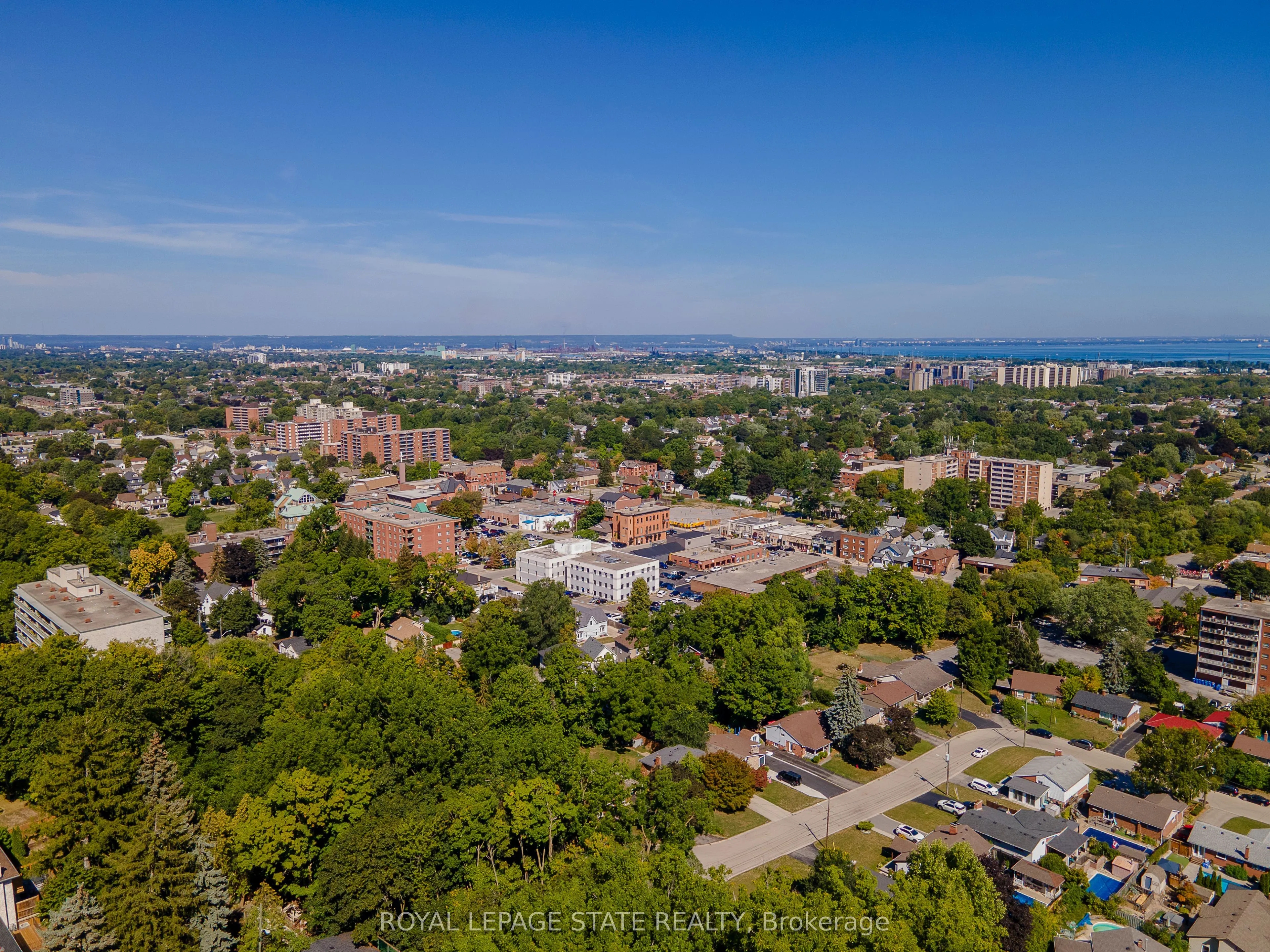 12 Maple Avenue