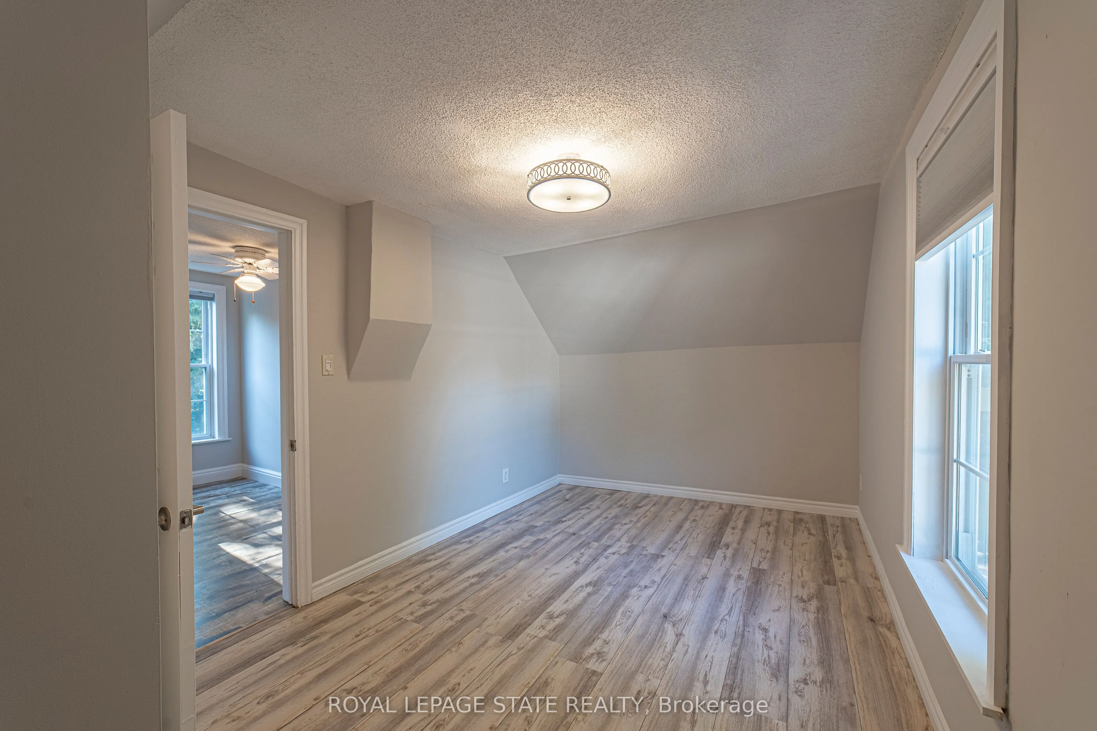 12 Maple Avenue