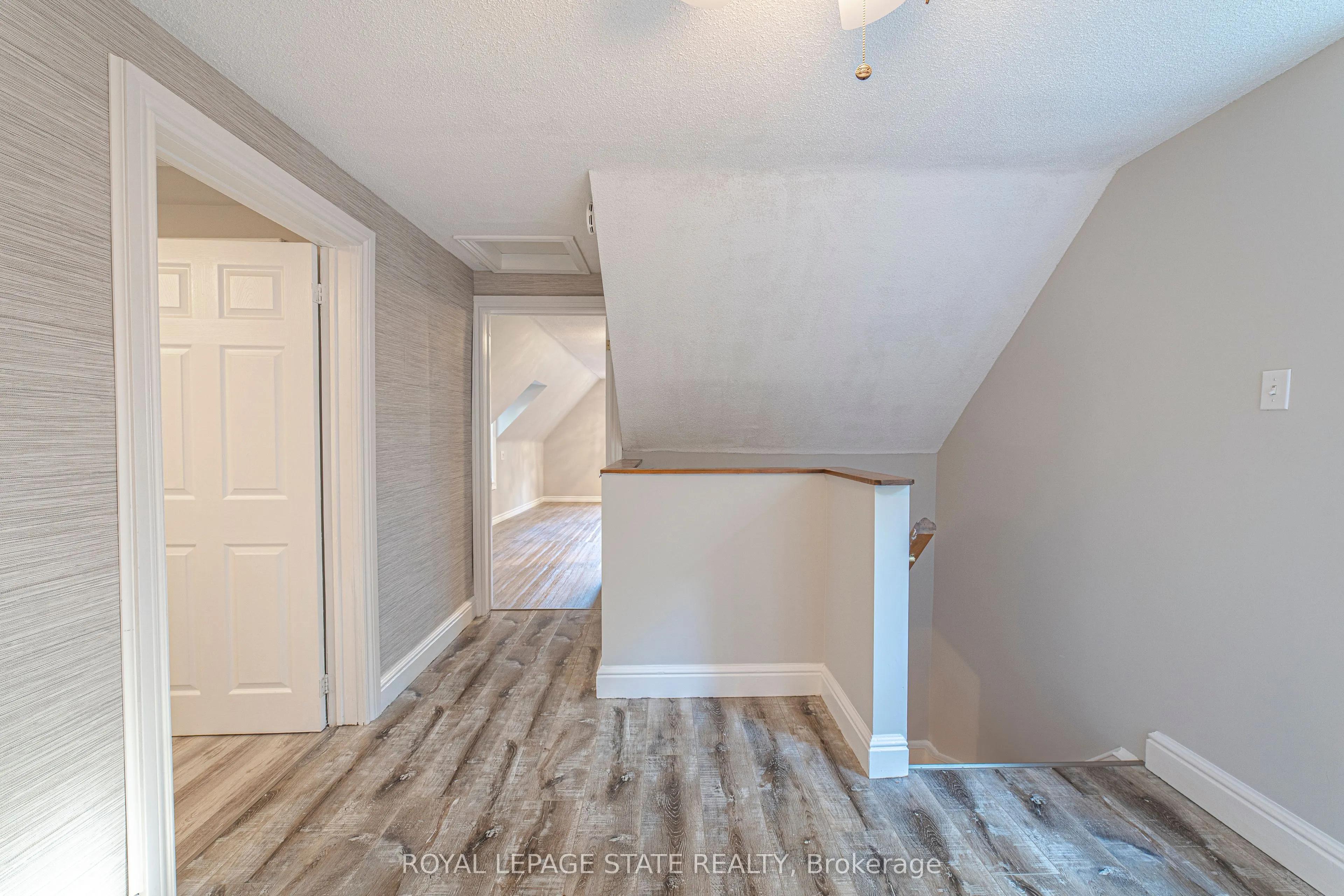 12 Maple Avenue