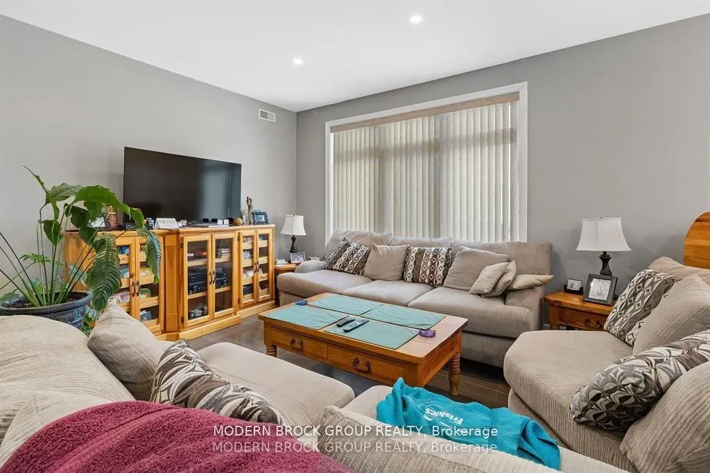 1109 Millwood Avenue, #103